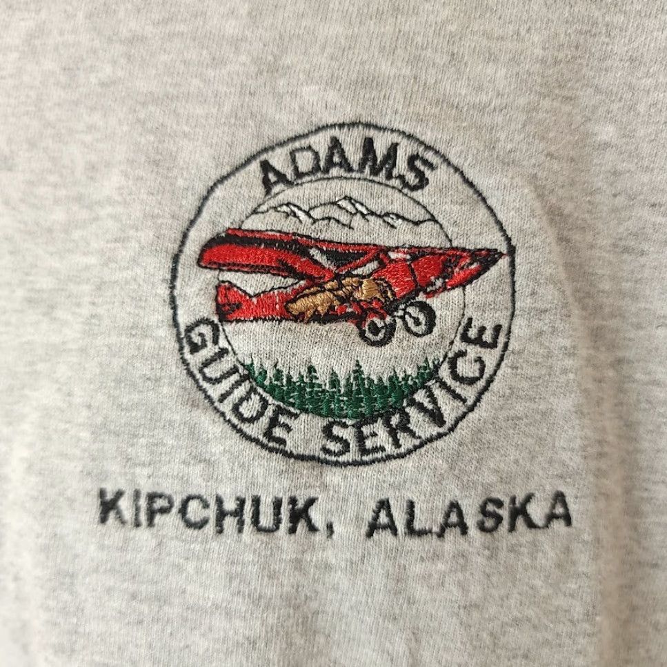 Gildan VINTAGE Kipchuk Alaska T Shirt Mens Size Medium 90s Y2K Guide Service Hunting Fishing Gray Cotton Embroidered Crew Neck Short Sleeve Gildan M Mens Size US M / EU 48-50 / 2 - 3 Thumbnail