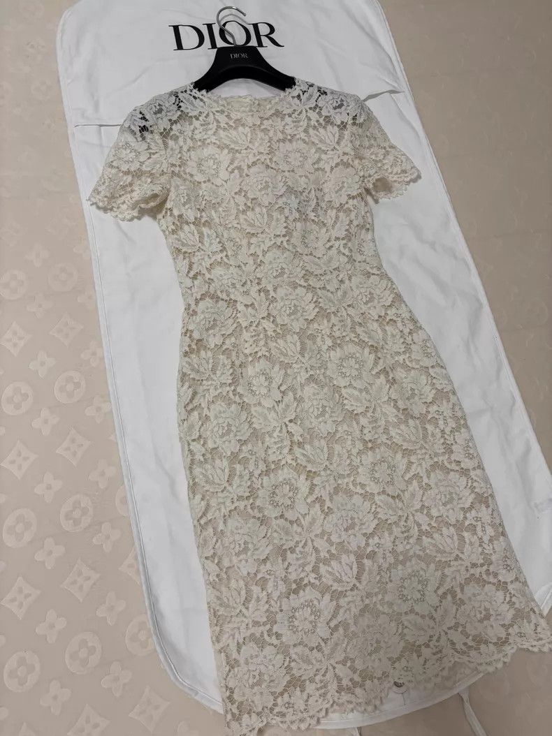 Valentino Valentino White lace dress Size S / US 4 / IT 40 - 2 Thumbnail