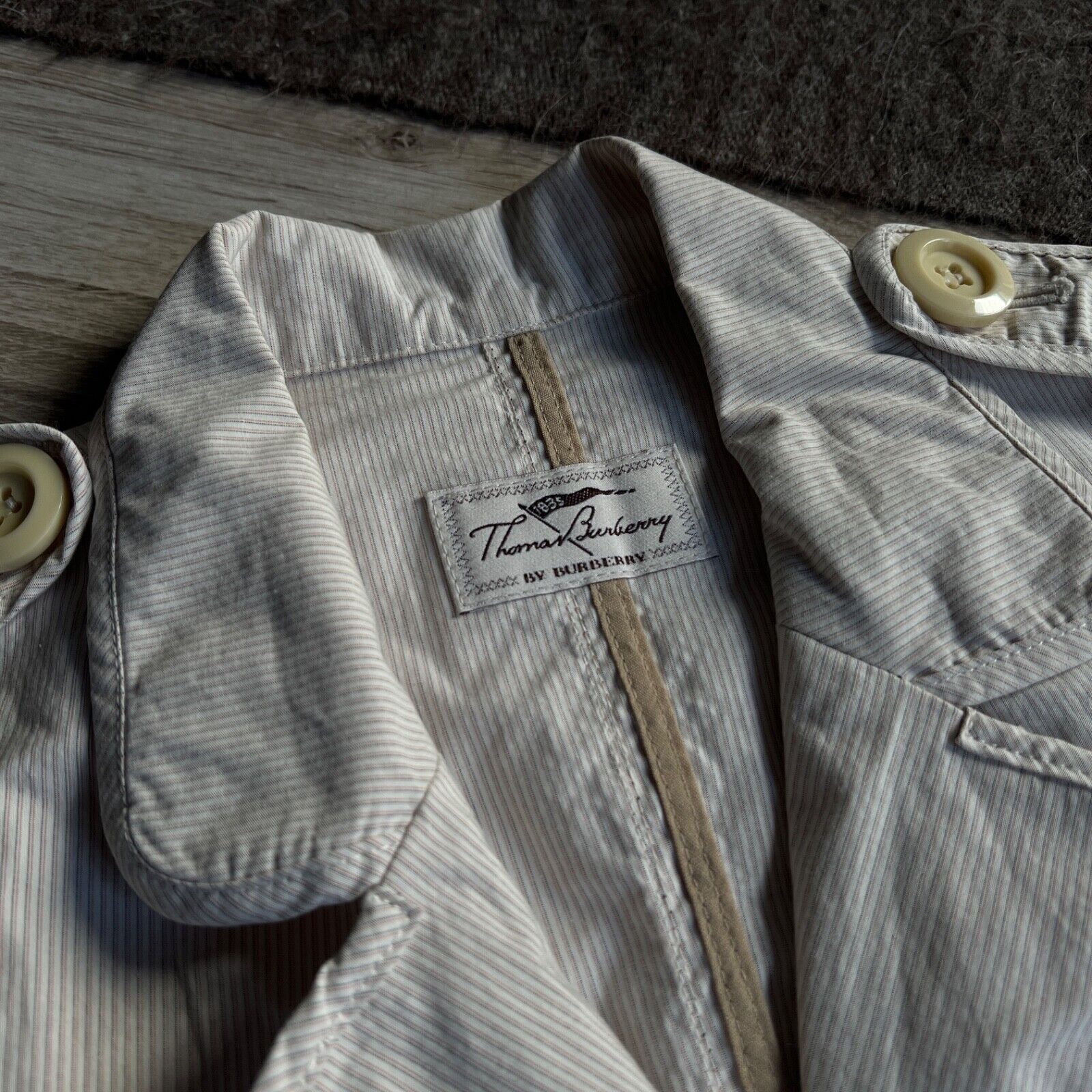 Burberry Thomas Burberry Vintage Stripped Cotton Blazer Jacket 8636AC Size M / US 6-8 / IT 42-44 - 2 Thumbnail