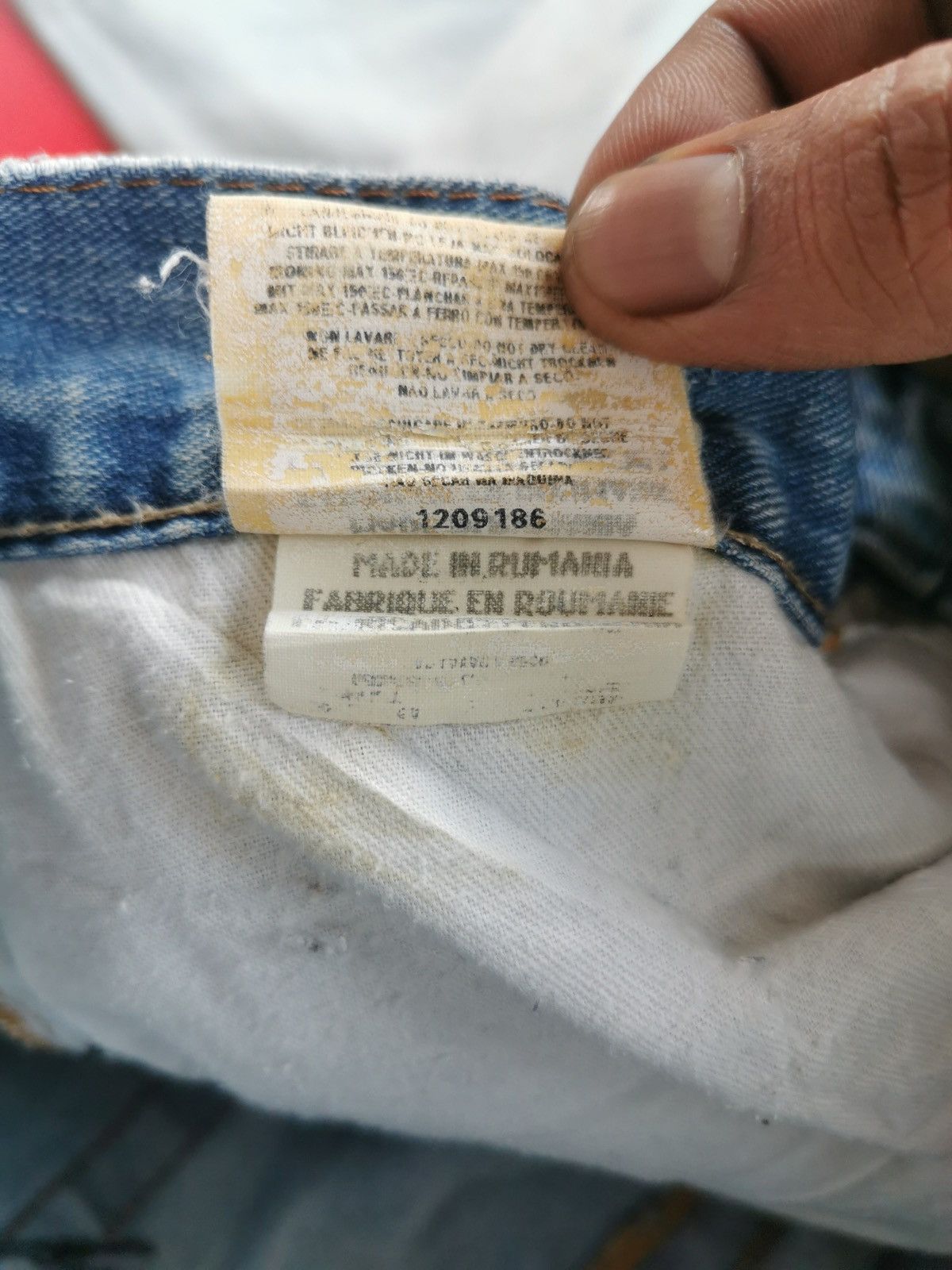 Replay Thrashed Vintage Replay Distressed Embroidery Jeans Size US 32 / EU 48 - 15 Thumbnail
