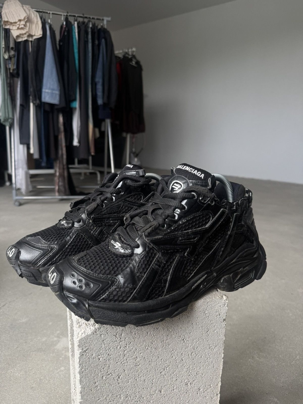 Balenciaga Balenciaga Runner Triple Black Made In Italy Size US 7 / EU 40 - 5 Thumbnail