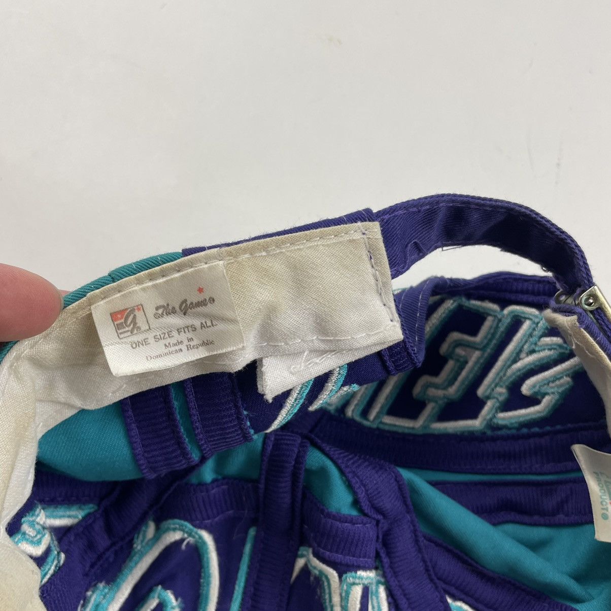 NBA × The Game × Vintage Vintage 90s Charlotte Hornets Spellout Hat The Game NBA 335 Size ONE SIZE - 10 Thumbnail