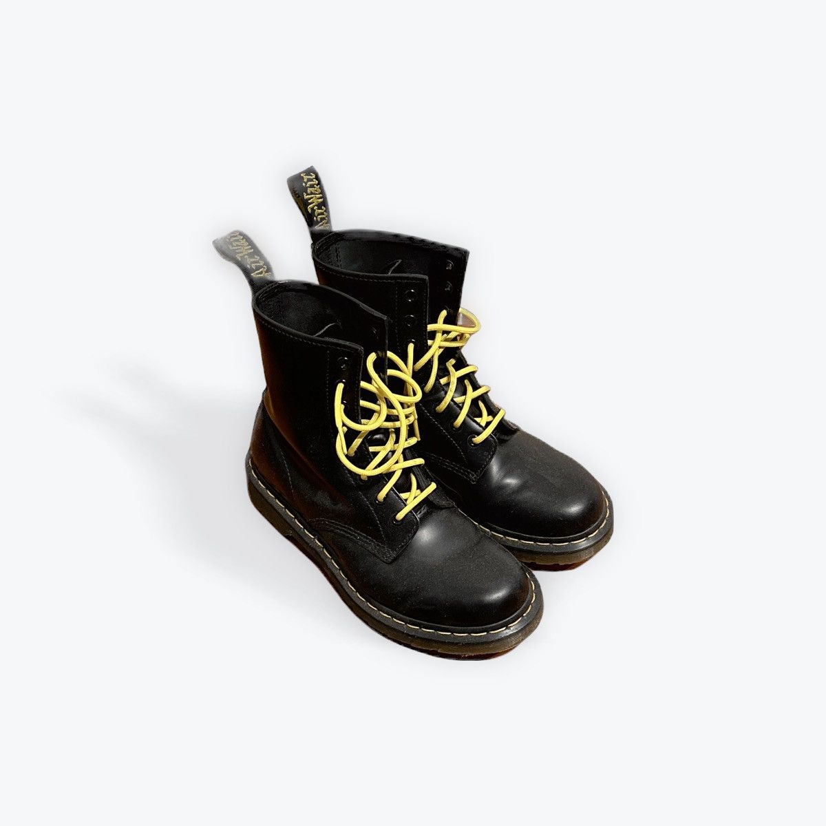 image of Dr Martens Women's 1460 Originals 8 Eye Lace Up, Black Smooth Leather Shoes (Size 9)