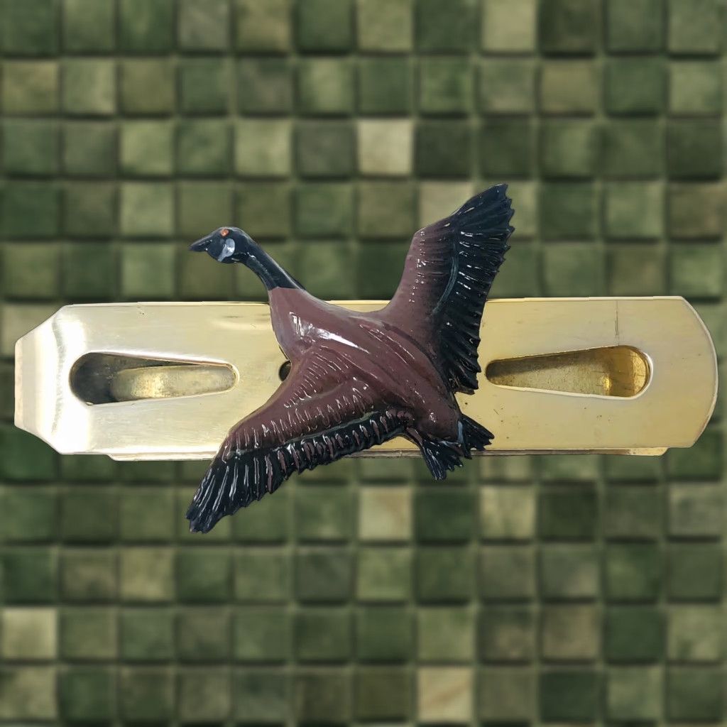 Vintage VINTAGE Gold Tone Flying Duck Money Clip Men Gold Tone Money Clip Flying Duck Men D22 Size ONE SIZE - 1 Thumbnail