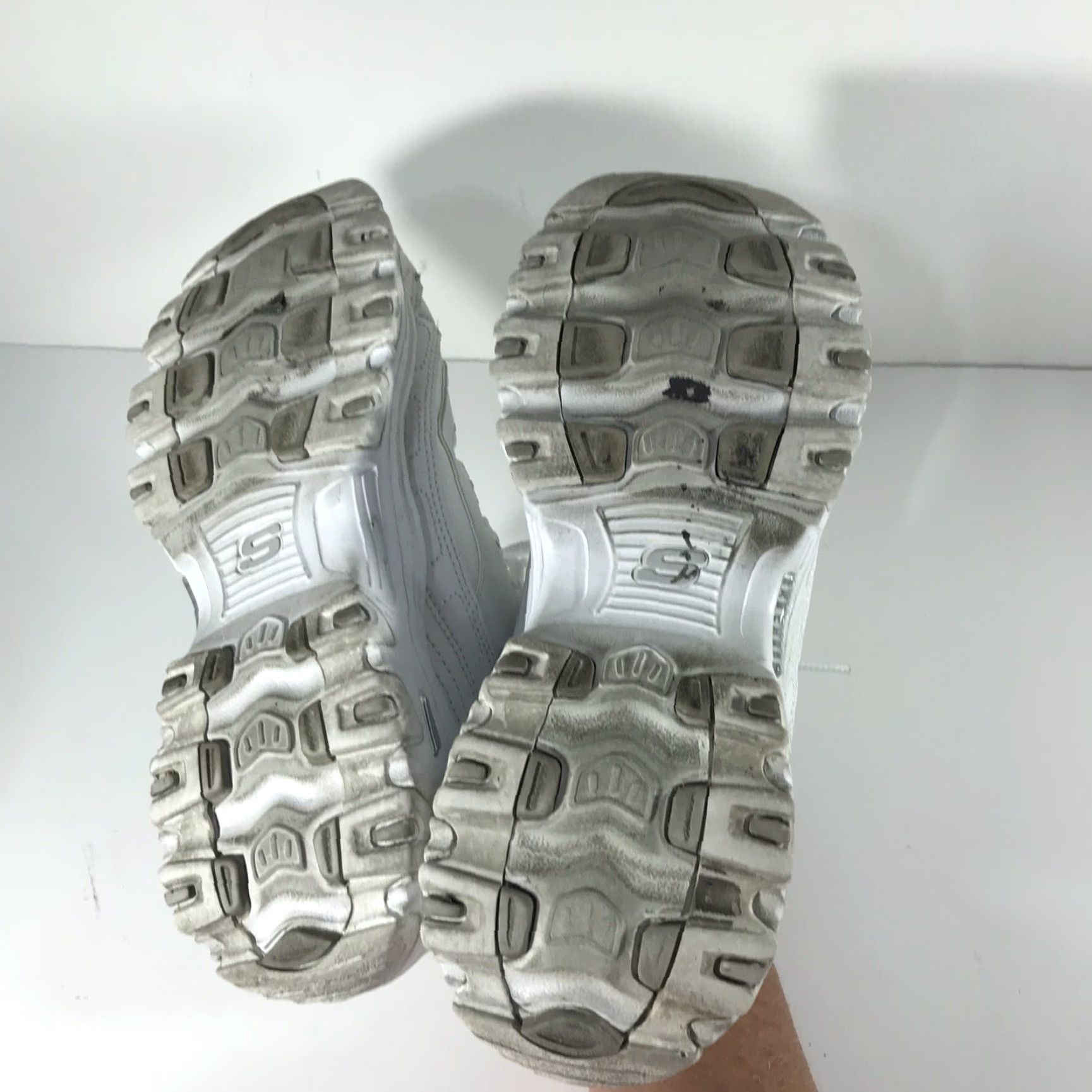 SKECHERS SKECHERS D'Lites White Leather/Synthetic Memory Foam Sneakers Womens Size 8 Athletic Comfort Low Top Size US 8 / IT 38 - 8 Thumbnail
