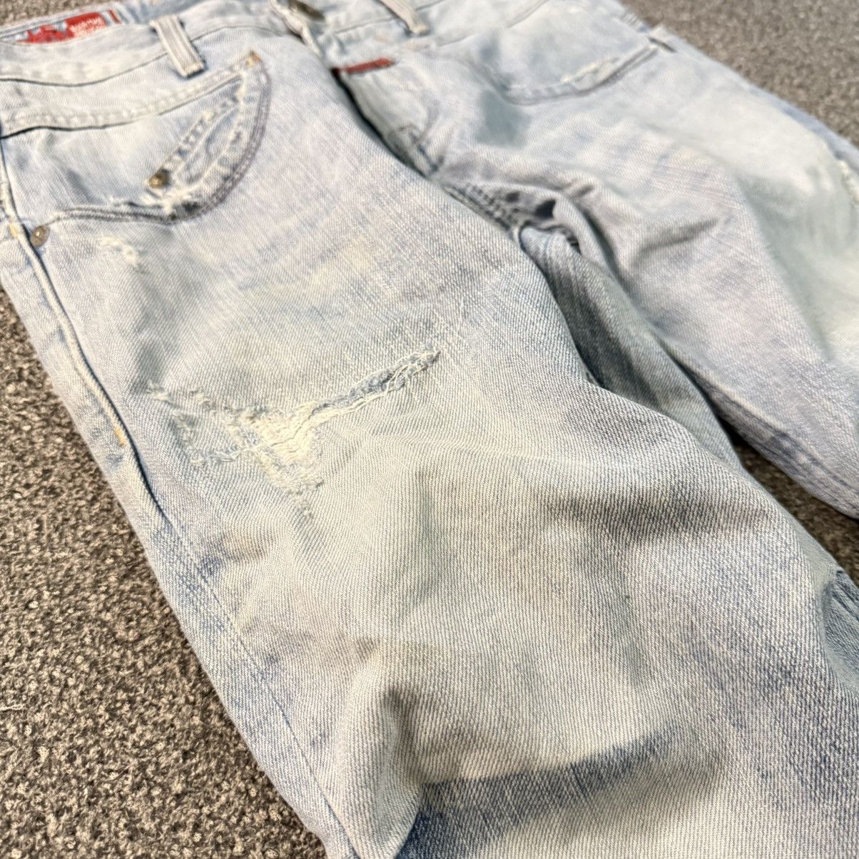 Marithe + Francois Girbaud 2000 y2k MFG Fashionista Light Wash Blue Distressed Denim Size US 31 - 6 Thumbnail
