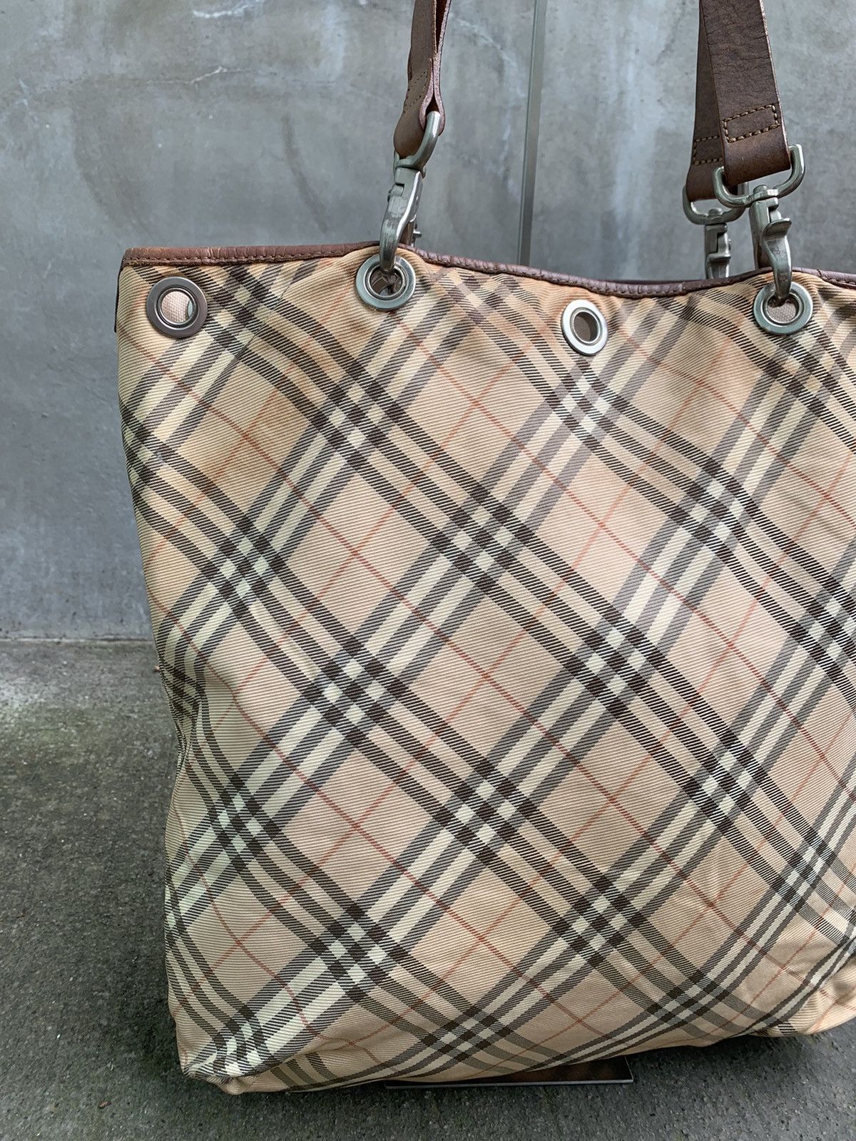 Burberry Blue Label Nova Plaid Tote Bag Size ONE SIZE - 5 Thumbnail