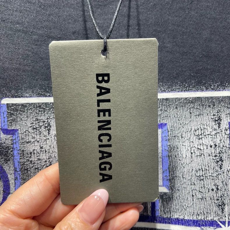 Balenciaga Balenciaga SS24 Letter Print Ripped Crew Neck T-Shirt 2502- Size US M / EU 48-50 / 2 - 6 Thumbnail