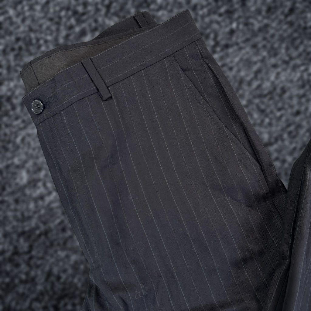 Barneys New York Co-Op Dress Pants Mens 32x30 Black Wool Made Italy Pinstripe Flat Front Straight Leg Dress Pants Mens