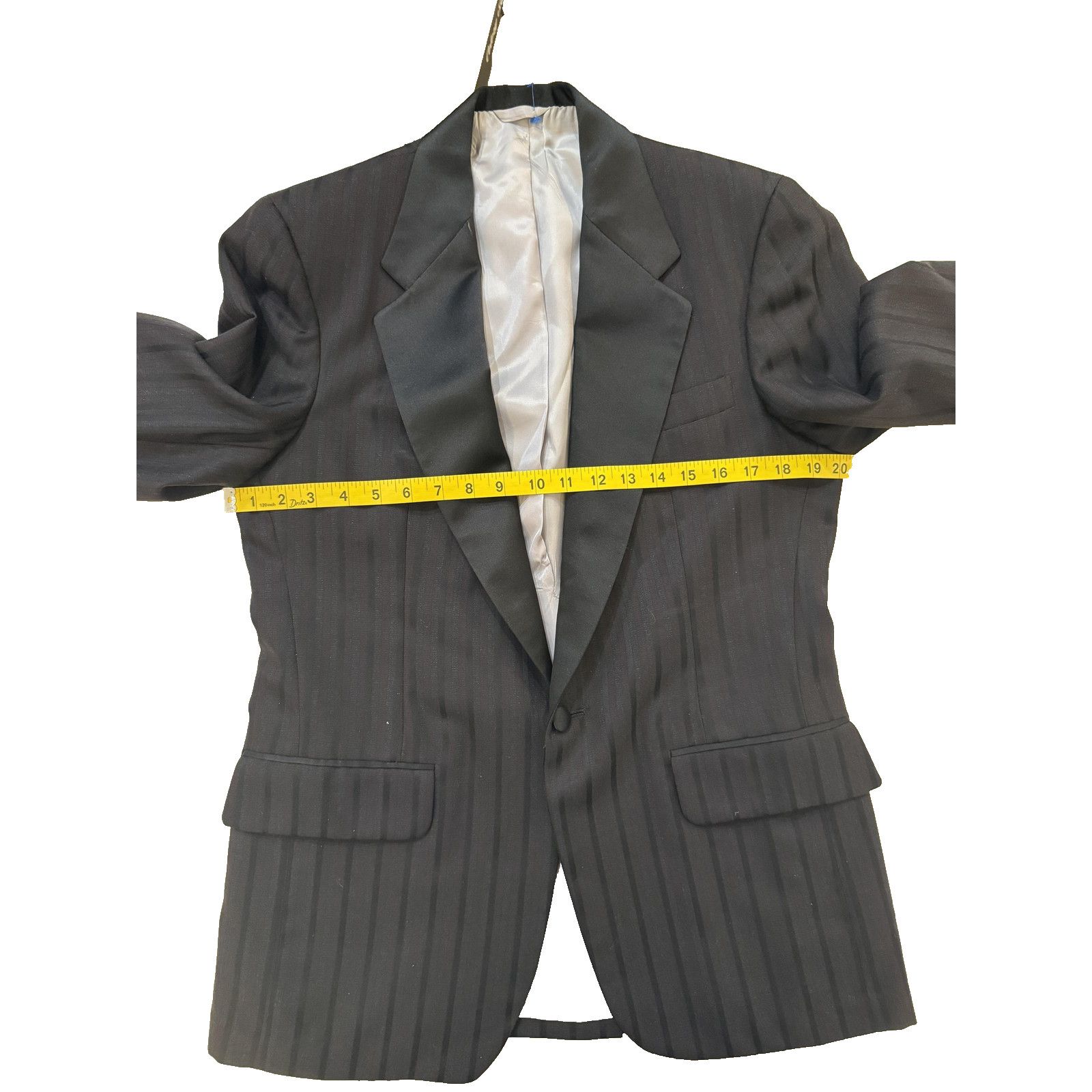 Neiman Marcus Marcus Neiman Marcus Blazer Mens 40 Pinstripe Satin Lapel Size 40R - 5 Thumbnail
