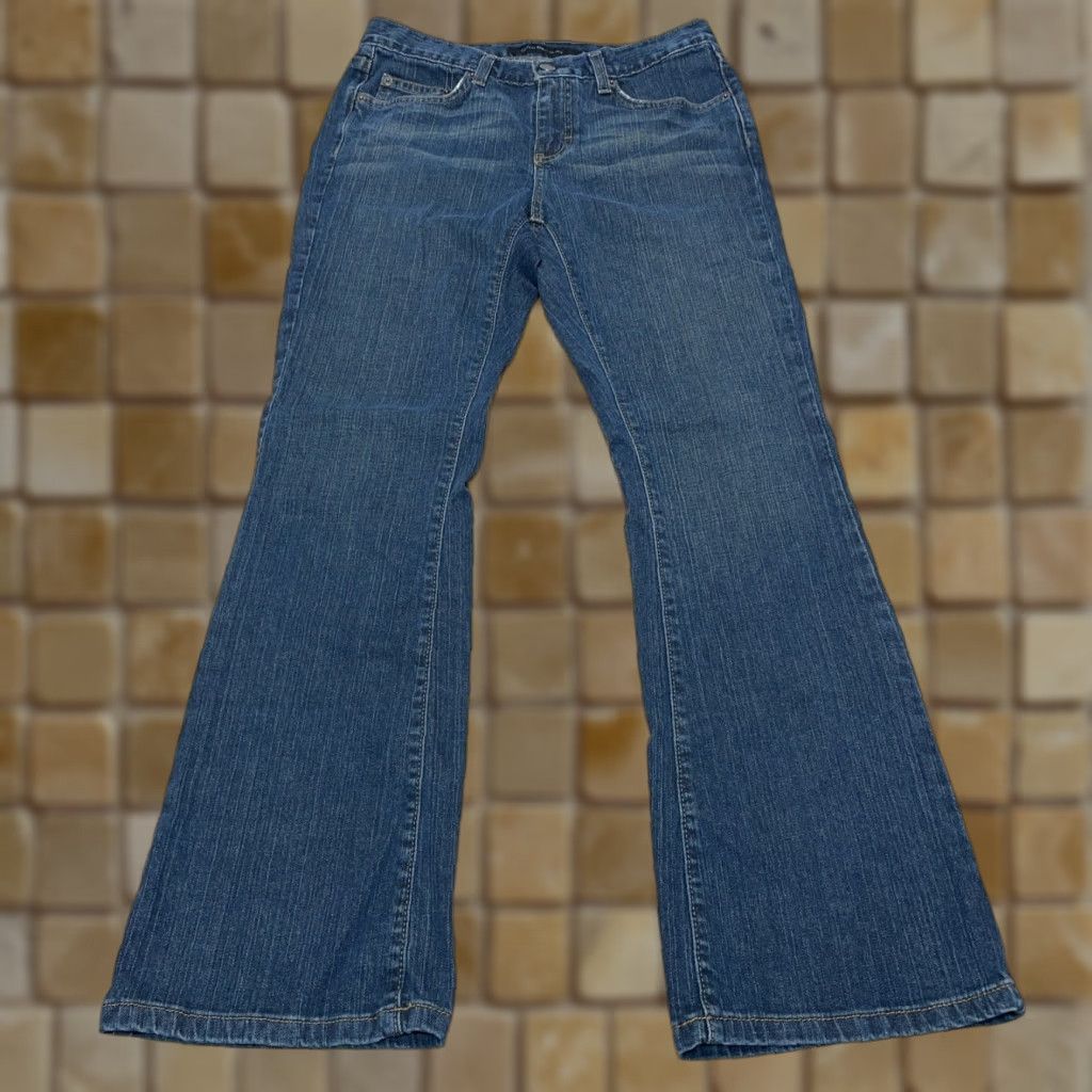 Calvin Klein VINTAGE Calvin Klein Flare Jeans Women's Size 6 Mid Rise Stretch Denim Blue Size 28" / US 6 / IT 42 - 1 Thumbnail