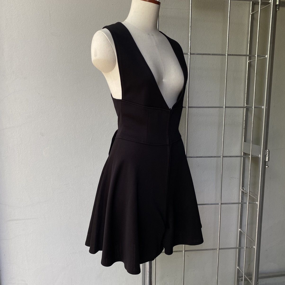 Jean Paul Gaultier JUNIOR Gaultier Deep V-Neck Black Romper Skort Size S / US 4 / IT 40 - 2 Thumbnail