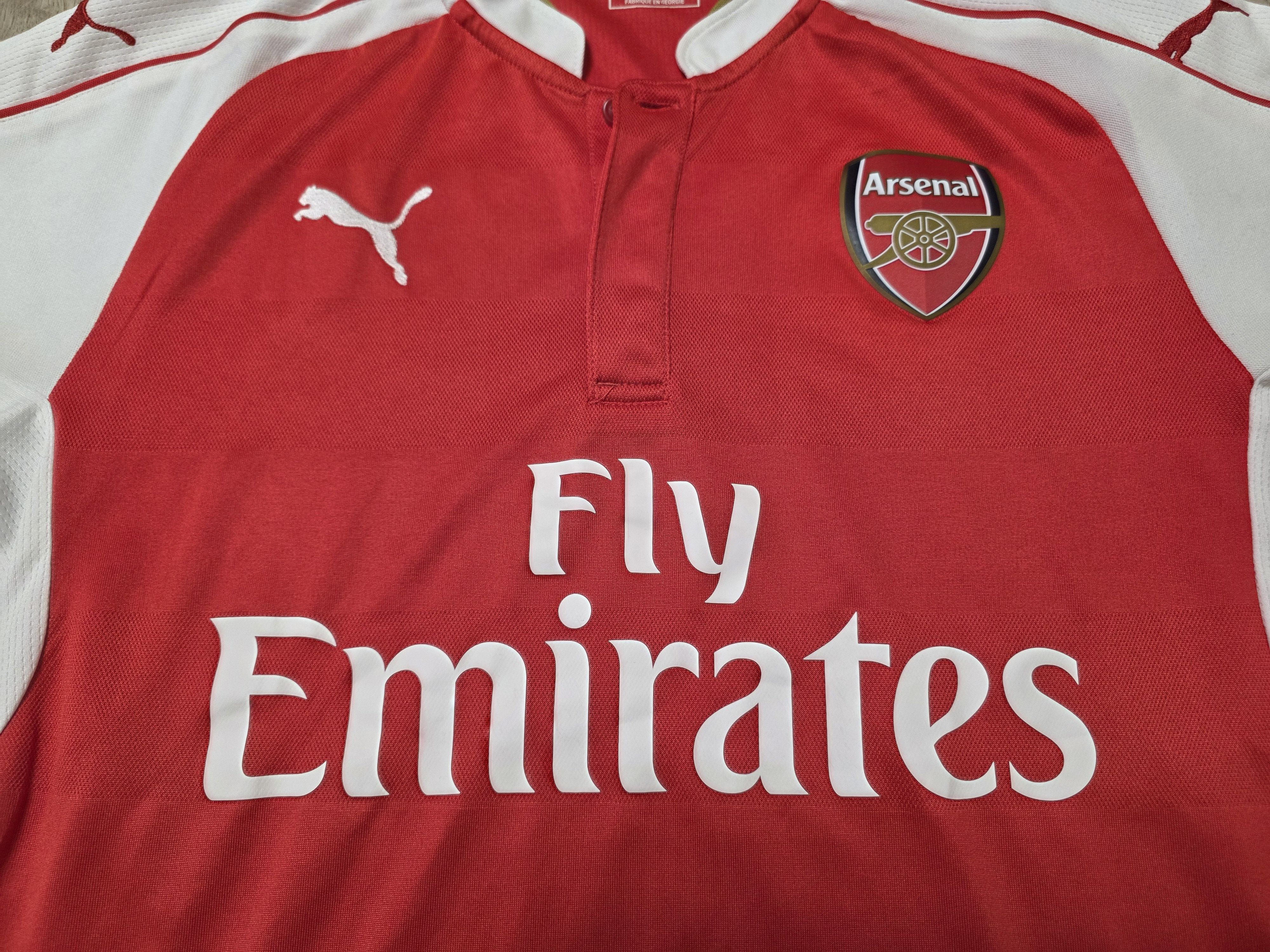 Puma ARSENAL 2015 2016 HOME FOOTBALL SHIRT SOCCER JERSEY Size US M / EU 48-50 / 2 - 3 Thumbnail