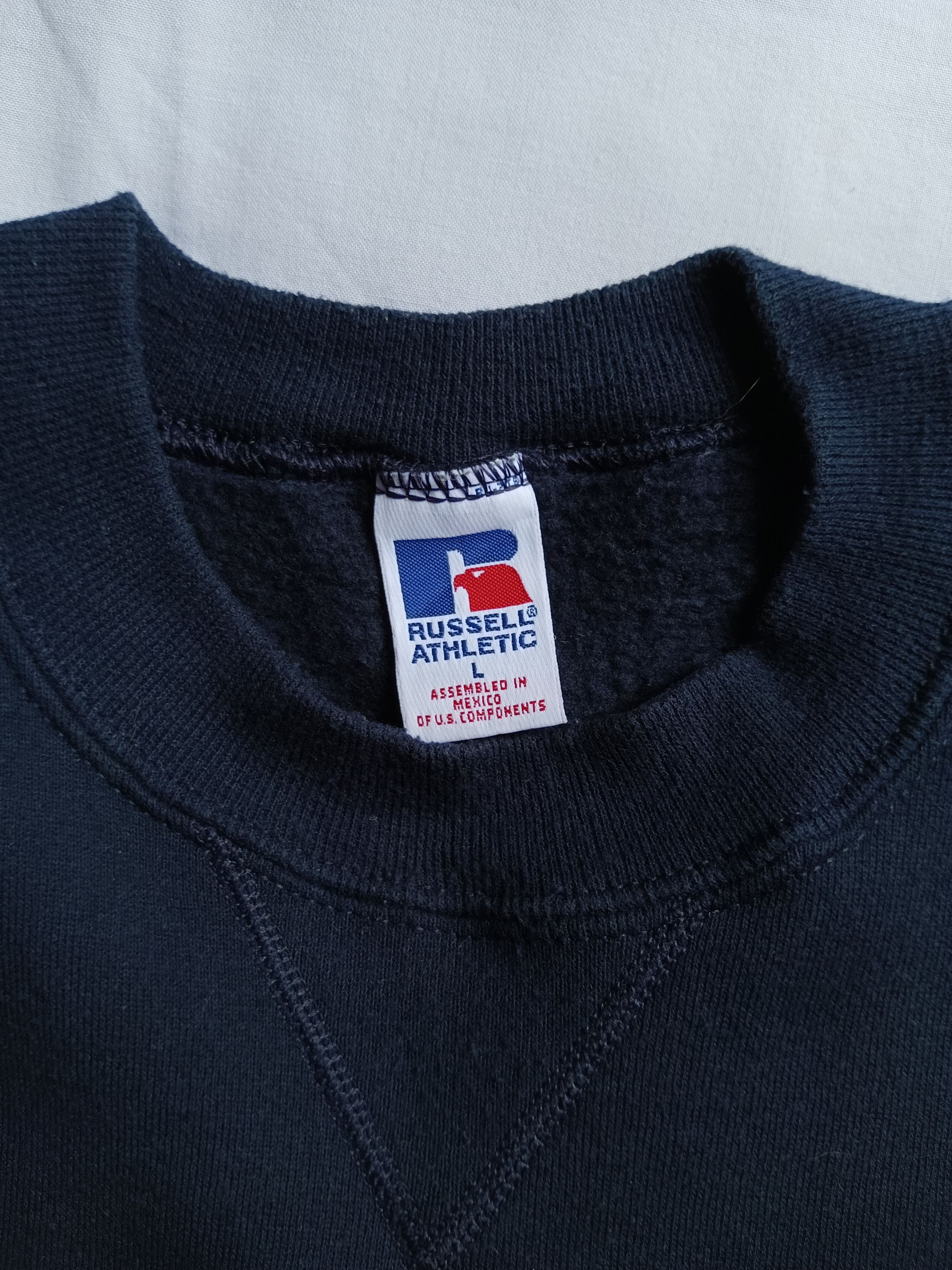 Russell Athletic vintage russel crewneck Size US L / EU 52-54 / 3 - 2 Thumbnail