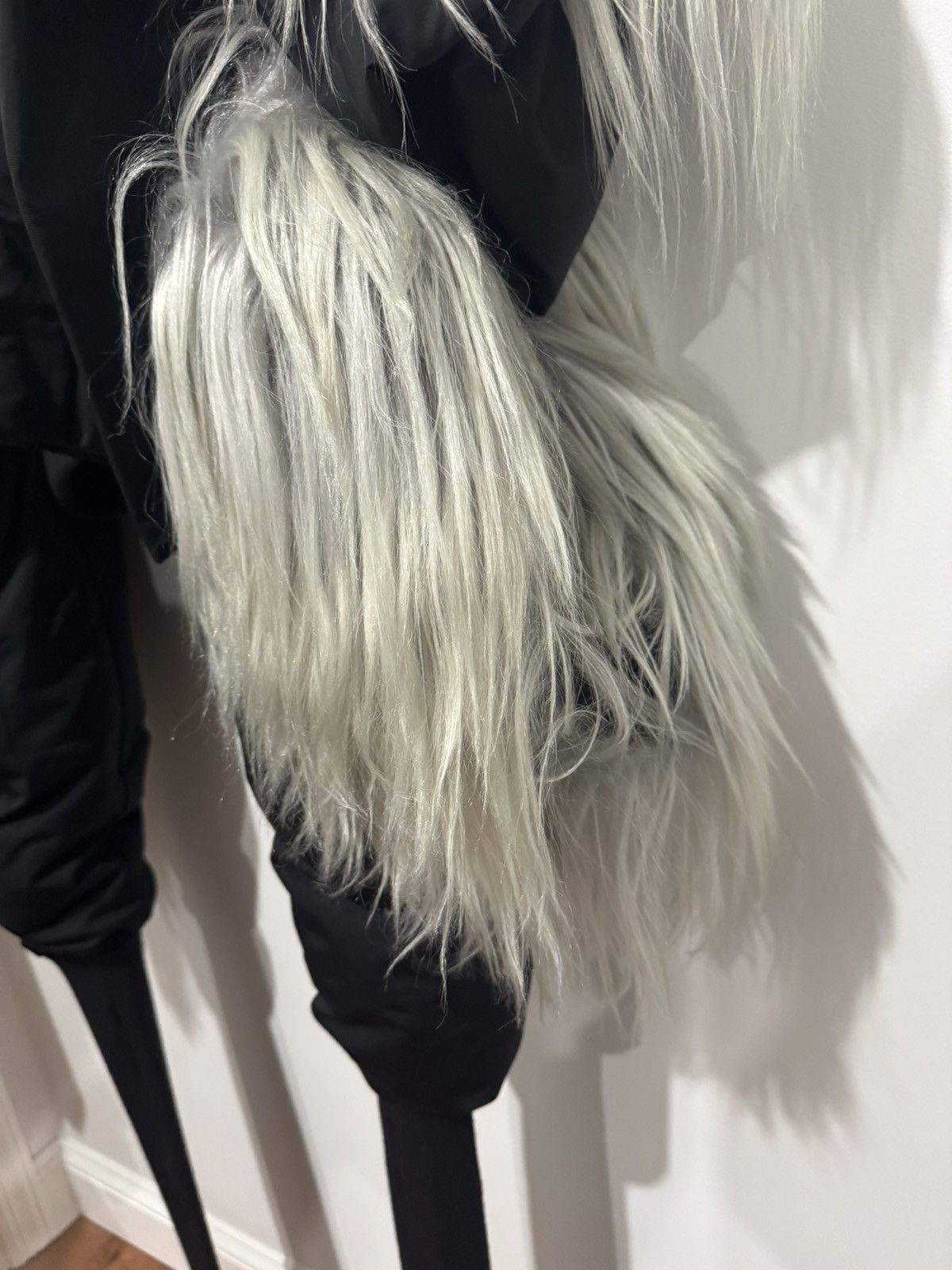 Rick Owens Rick Owens FW22 Strobe Alice Gauntlet Parka Size US M / EU 48-50 / 2 - 5 Thumbnail