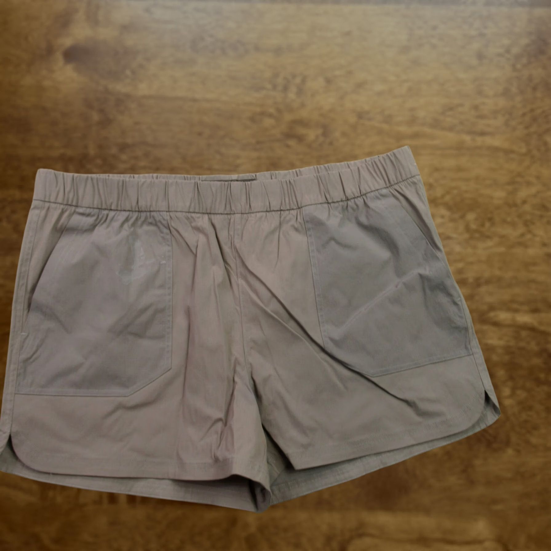 Mountain Khakis Mountain Khakis Shorts Mens XL Gray Chino Pockets Classic Fit Casual Outdoors Size US 36 / EU 52 - 1 Thumbnail