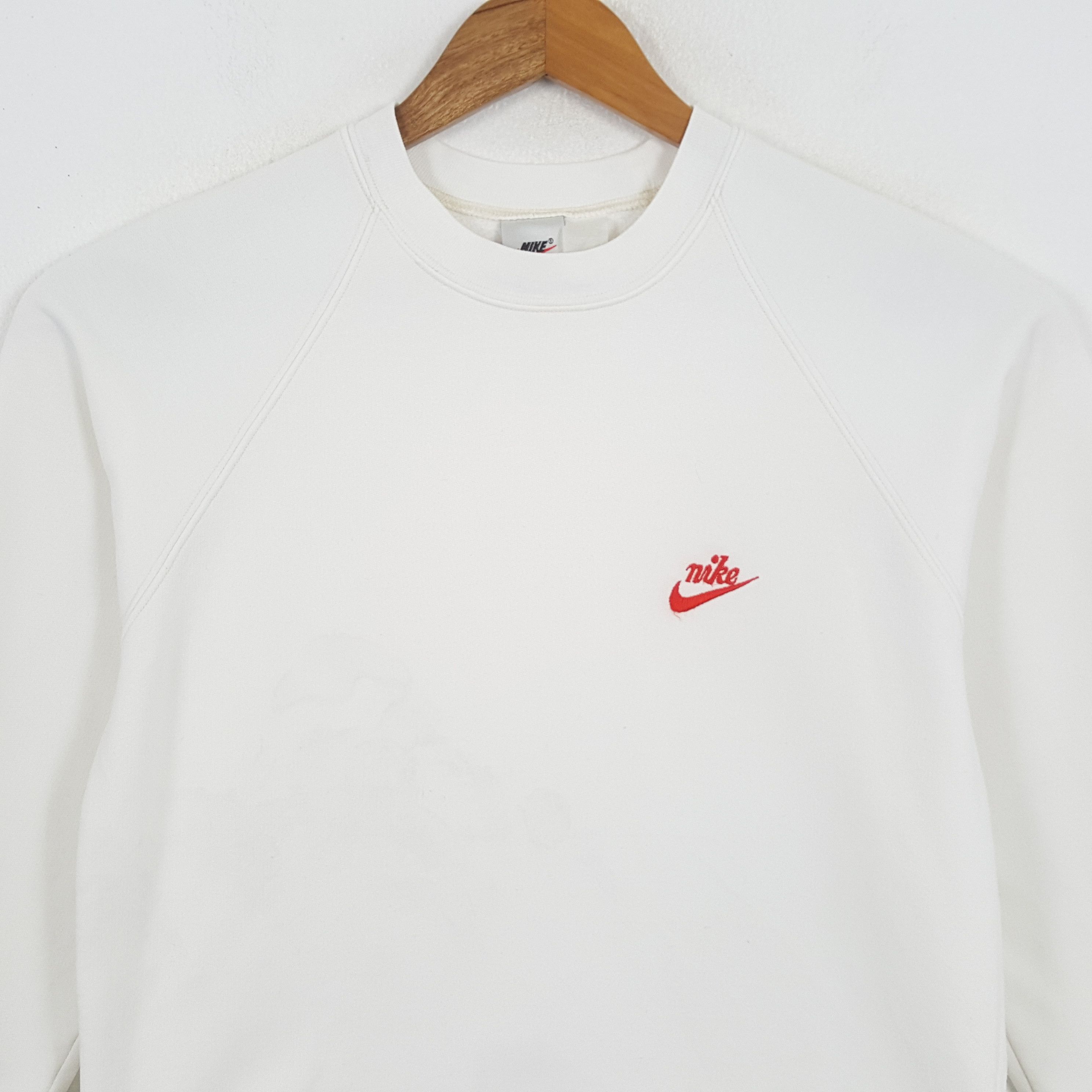Nike × Vintage Vintage NIKE Sportswear Small Logo Design Sweatshirts Size US S / EU 44-46 / 1 - 2 Thumbnail