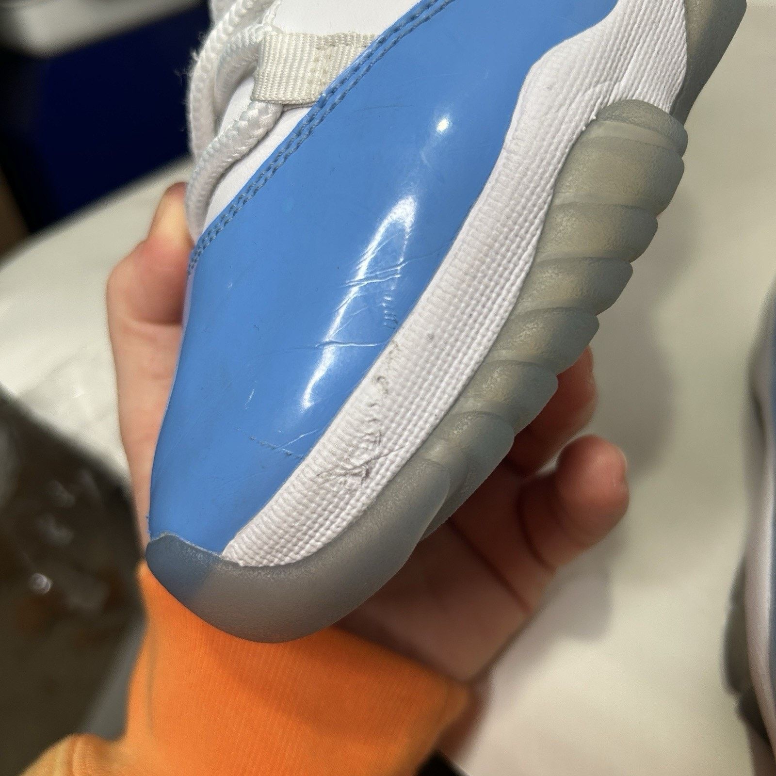 Nike Nike Air Jordan 11 Retro Low “UNC/University Blue White” Size US 9.5 / EU 42-43 - 9 Thumbnail