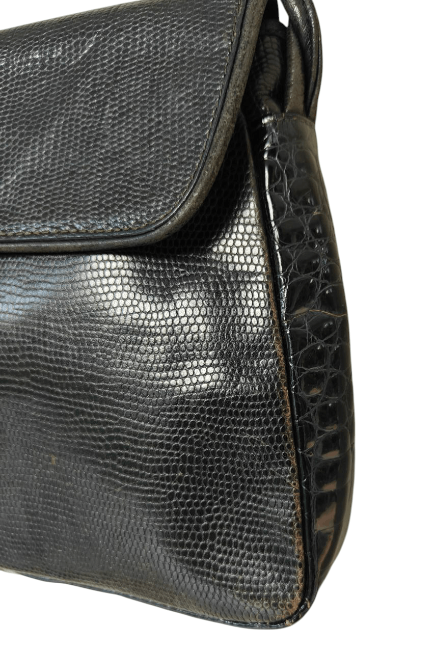 Fendi Vintage Fendi Leather Sling Bag Size ONE SIZE - 10 Thumbnail