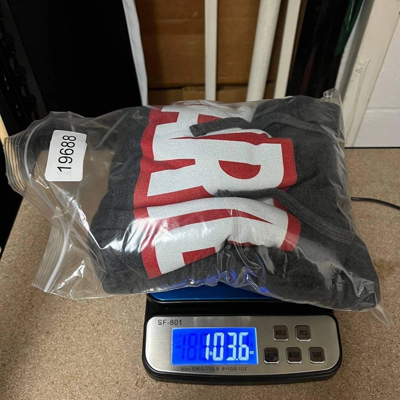 Other Marvel Hoodie Men Pullover Long Sleeve Pocket Outdoor M Size US M / EU 48-50 / 2 - 8 Thumbnail