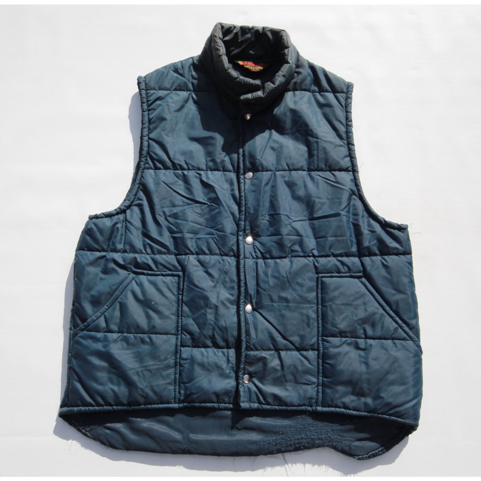 Dunbrooke VINTAGE Dunbrooke Puffer Vest Navy Blue L Men Outdoor Snap Button Nylon Vest Size US L / EU 52-54 / 3 - 2 Thumbnail