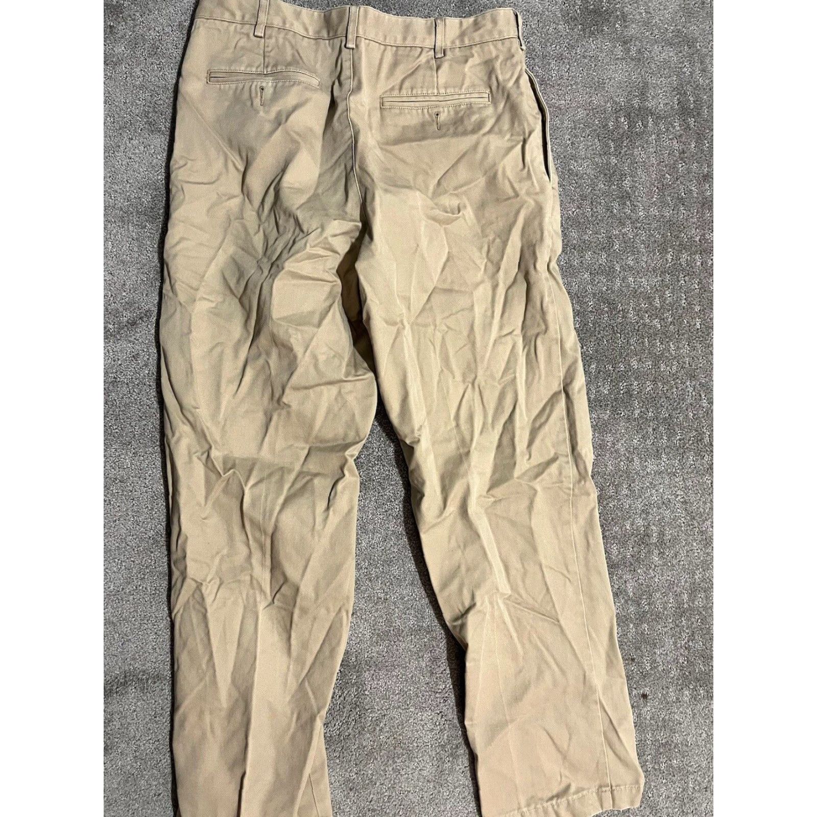 Lands' End Lands’ End Traditional Fit Tapered Leg Men’s Beige Pleated Pants Size 34 Size US 34 / EU 50 - 3 Thumbnail