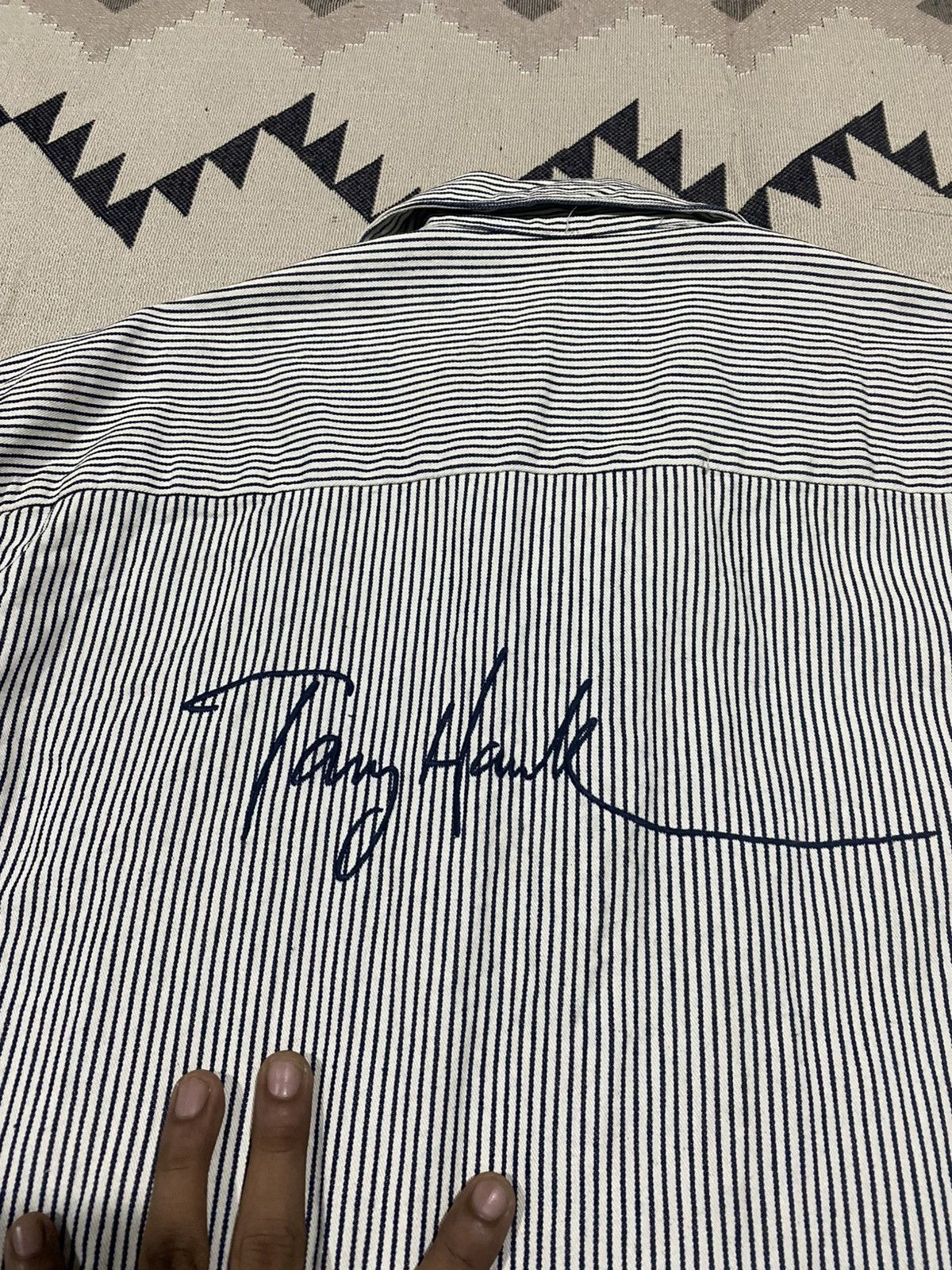 Tony Hawk 2000s GU X TONY HAWK WORKWEAR BUTTON UP SPELLOUT ON BACK Size US L / EU 52-54 / 3 - 15 Thumbnail