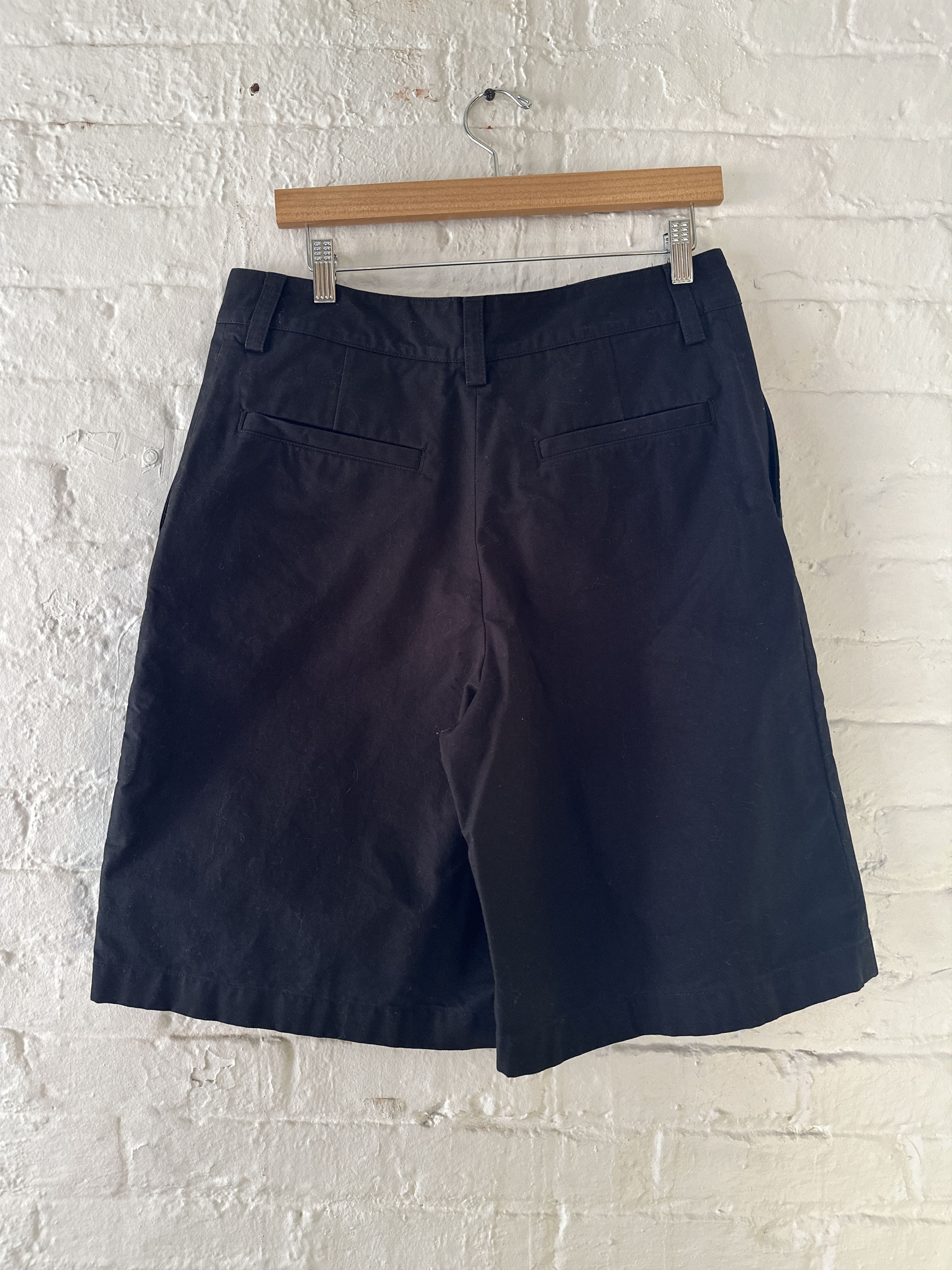 Acne Studios Acne Studios Wide Leg Baggy Shorts Size US 32 / EU 48 - 2 Thumbnail