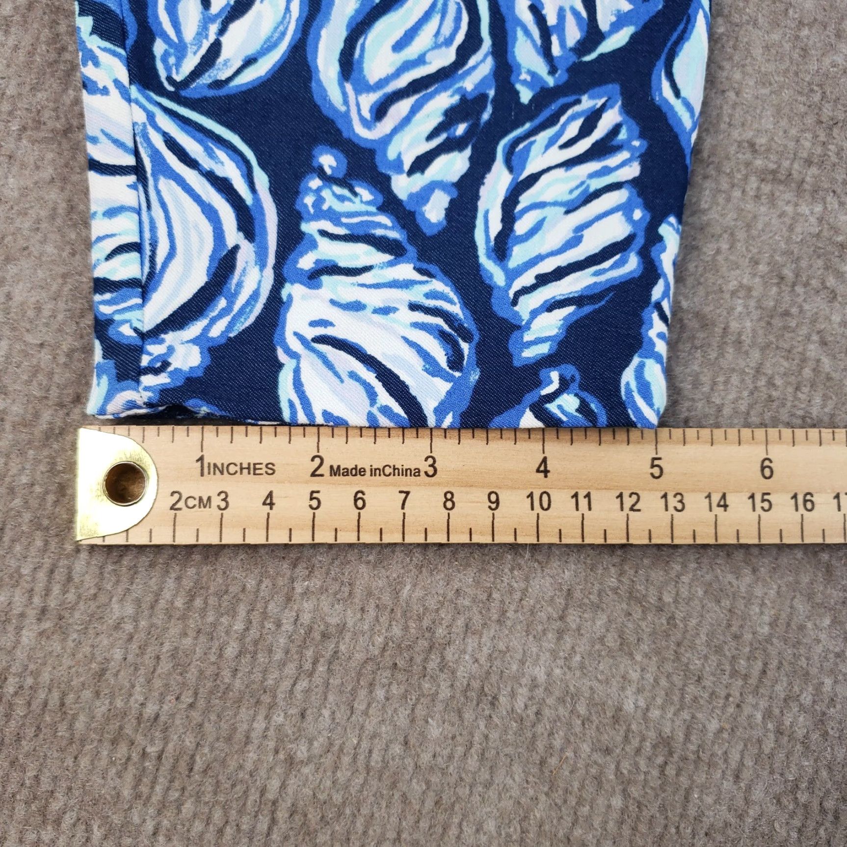 Lilly Pulitzer Lilly Pulitzer Pants Womens 2 Blue Seashells Beach Crop Cropped Stretch Size 26" / US 2 / IT 38 - 4 Thumbnail