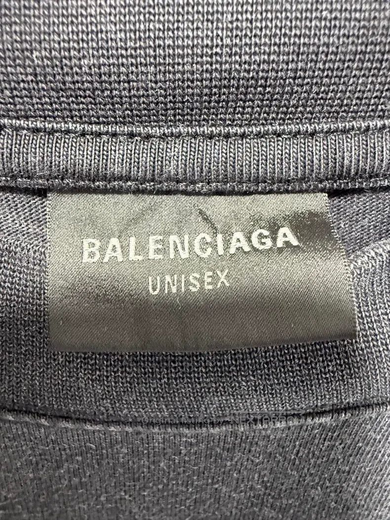 Balenciaga Balenciaga Black Heart Short Sleeve, Size S Size US S / EU 44-46 / 1 - 3 Thumbnail