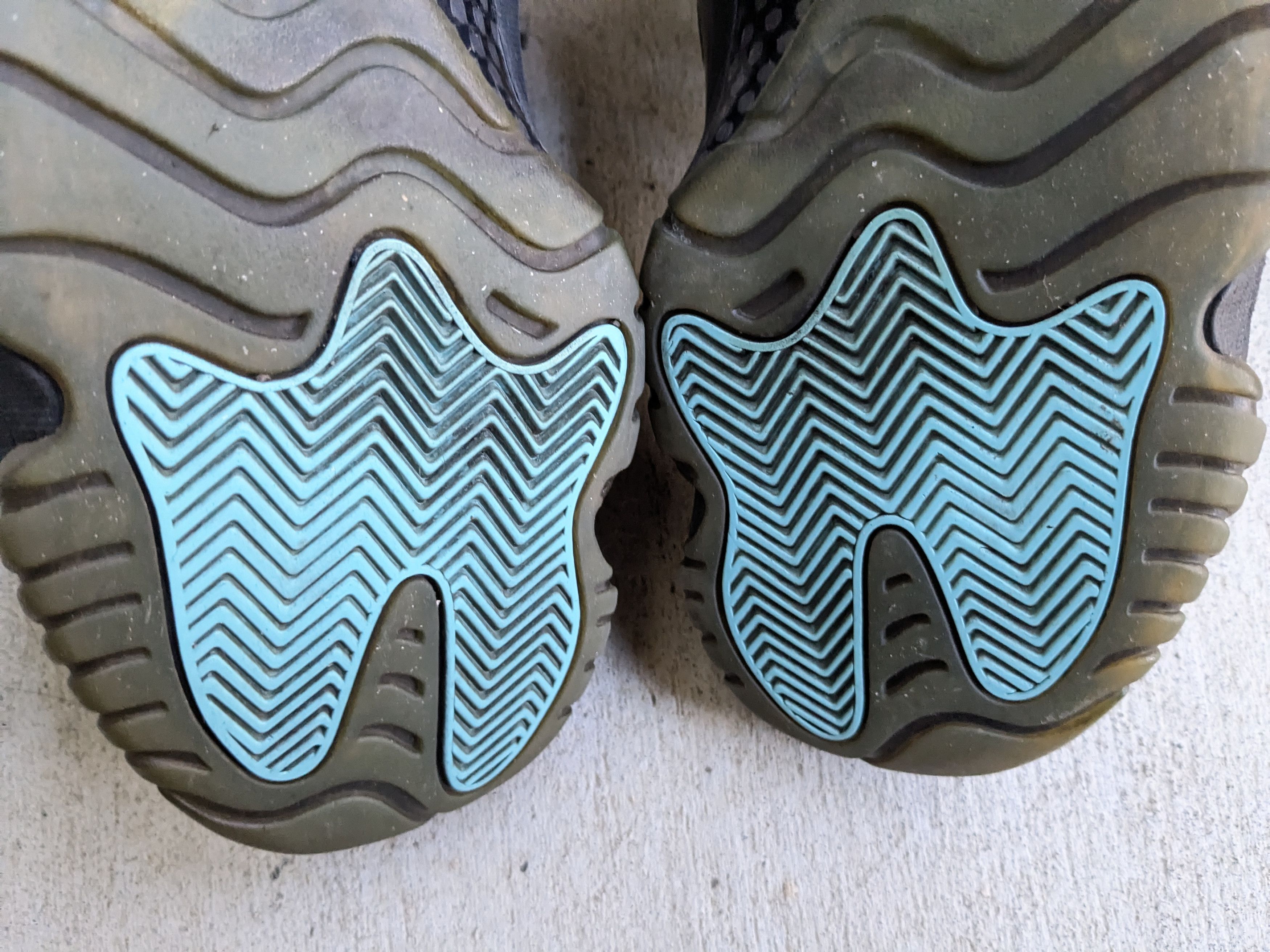 Jordan Brand Nike Air Jordan 11 Retro High Gamma Blue 8.5 378037-006 Size US 8.5 / EU 41-42 - 14 Thumbnail