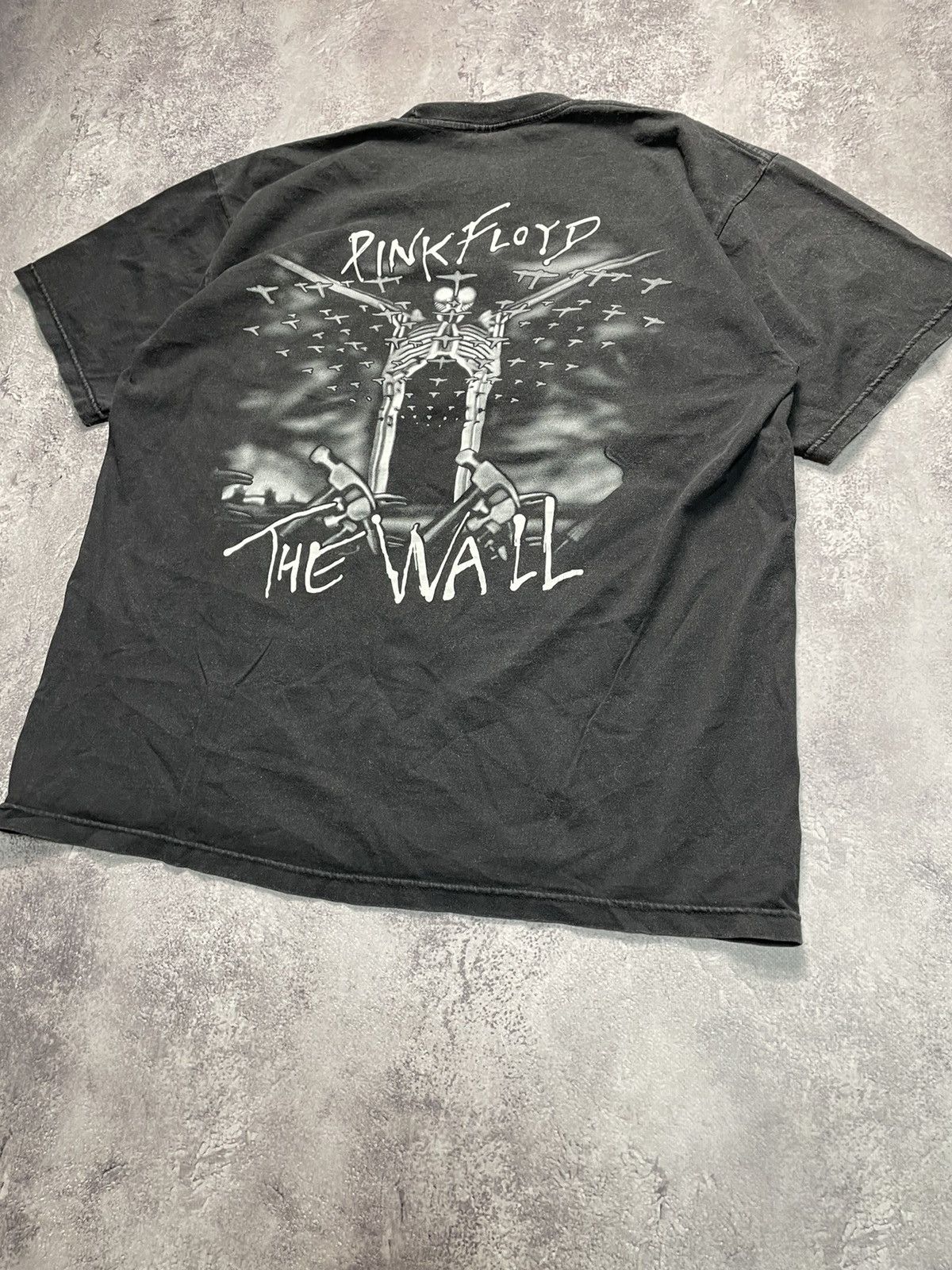 Pink Floyd OG Archive Vtg Y2K Pink Floyd The Wall Tee Shirt XL Size US XL / EU 56 / 4 - 6 Thumbnail