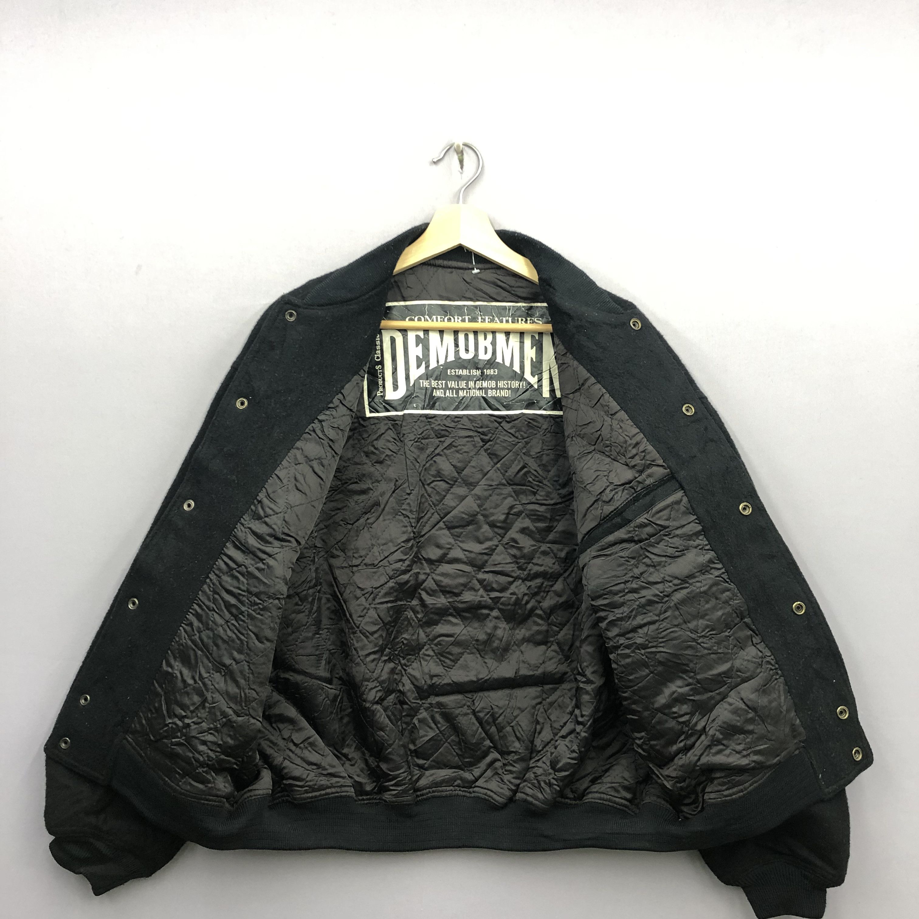 Vintage Vintage Demobmen Letterman Varsity Wool Bomber Jacket Size US L / EU 52-54 / 3 - 7 Thumbnail