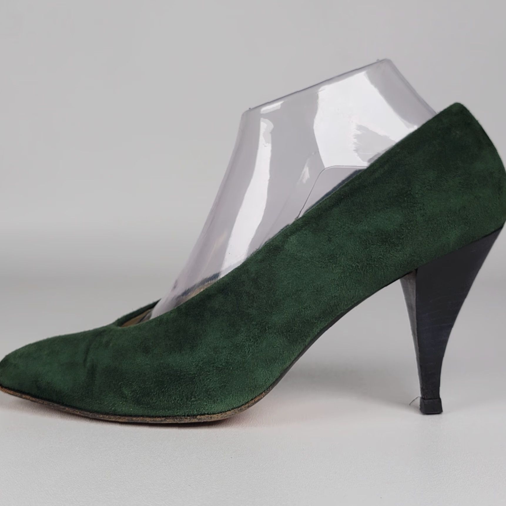 Vintage VINTAGE Alfio Borgato Green Suede High Heel Pumps Cap Toe Women Pump 39 Brown Cap Toe Almond Slip On High Heel 3-3.9in Size ONE SIZE - 7 Thumbnail