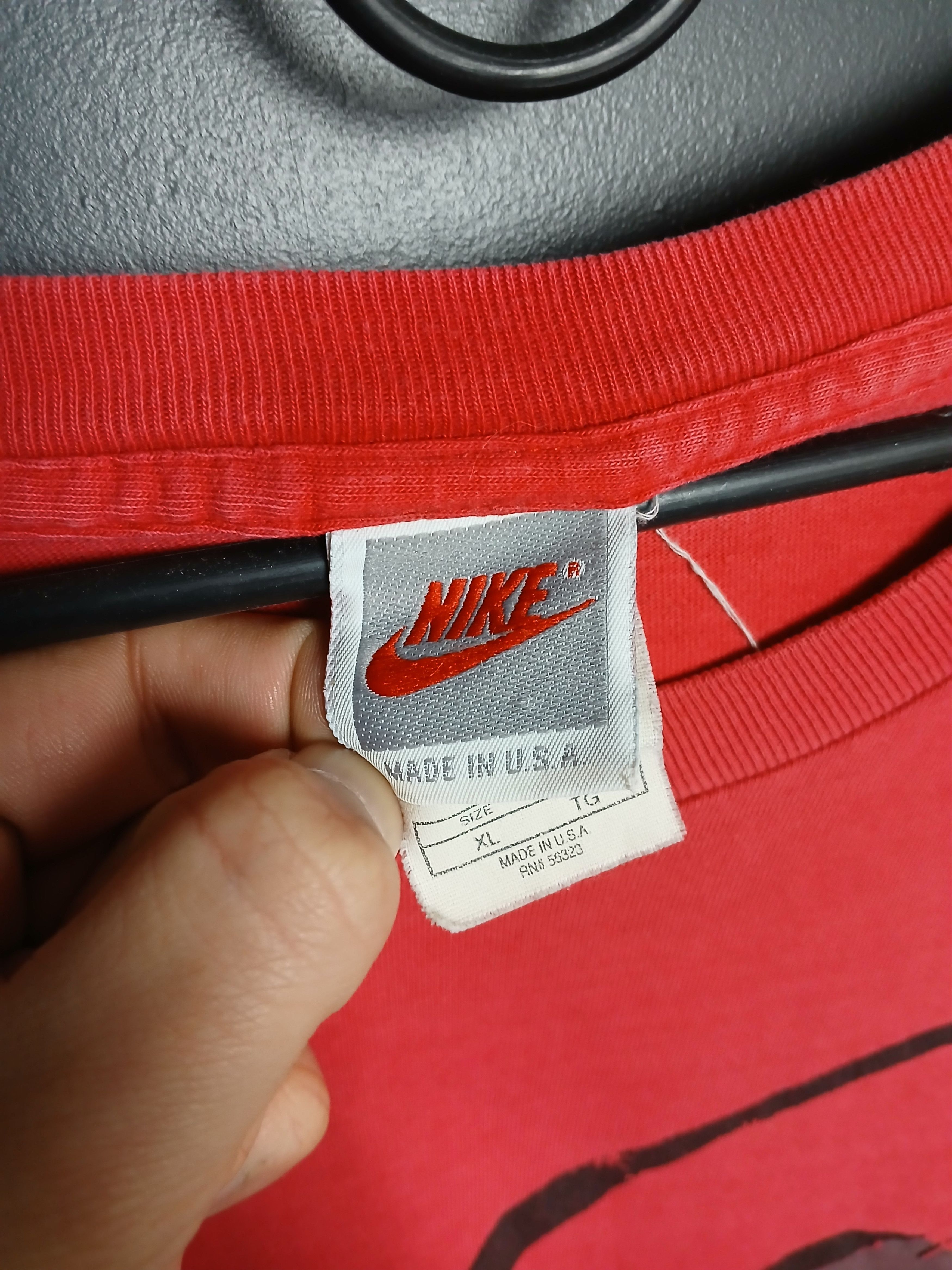 Jordan Brand × Nike × Vintage Vintage Nike AIR Jordan T-Shirt Size US XL / EU 56 / 4 - 14 Thumbnail
