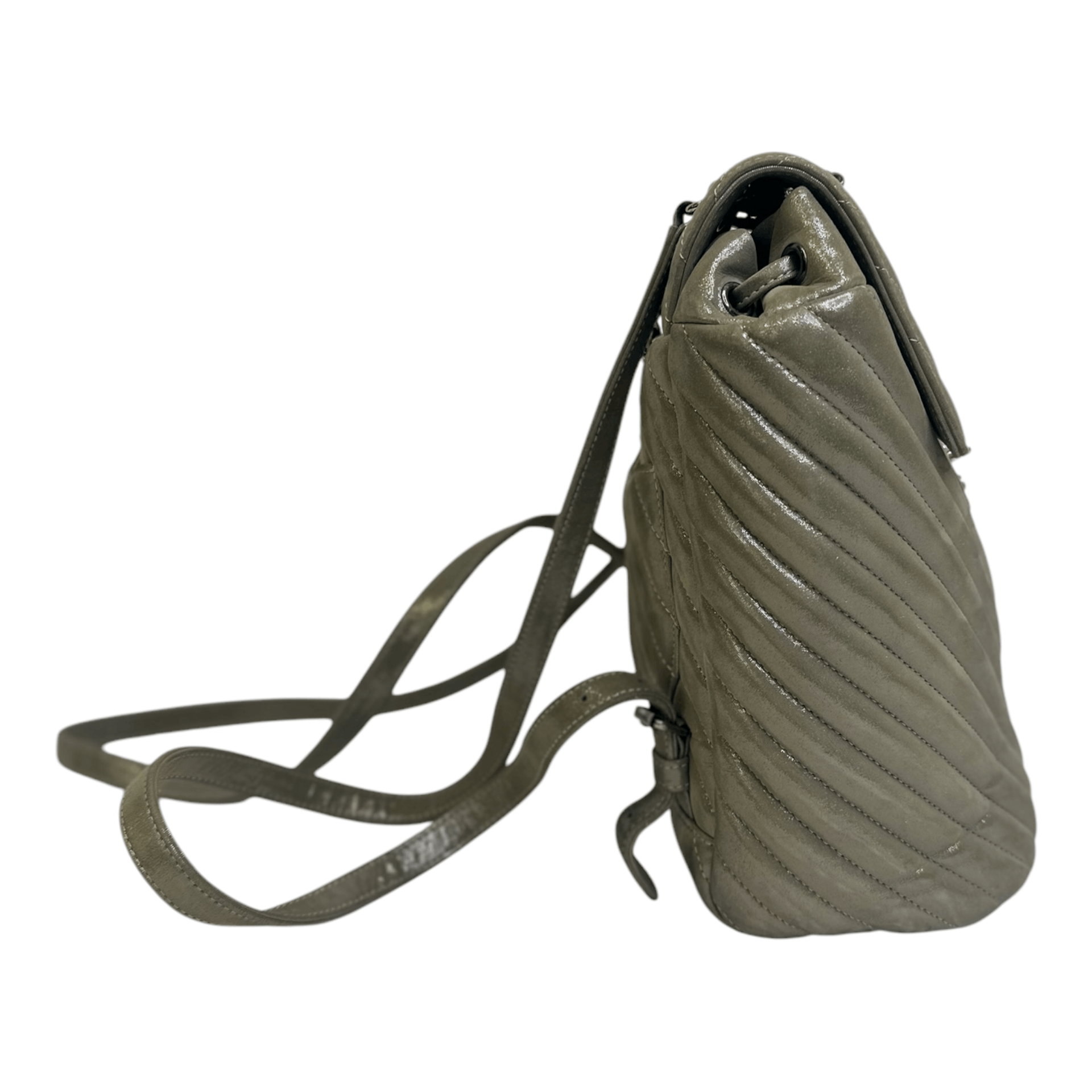 Chanel Chanel Calfskin Chevron Quilted Urban Spirit Backpack Small Size ONE SIZE - 2 Thumbnail
