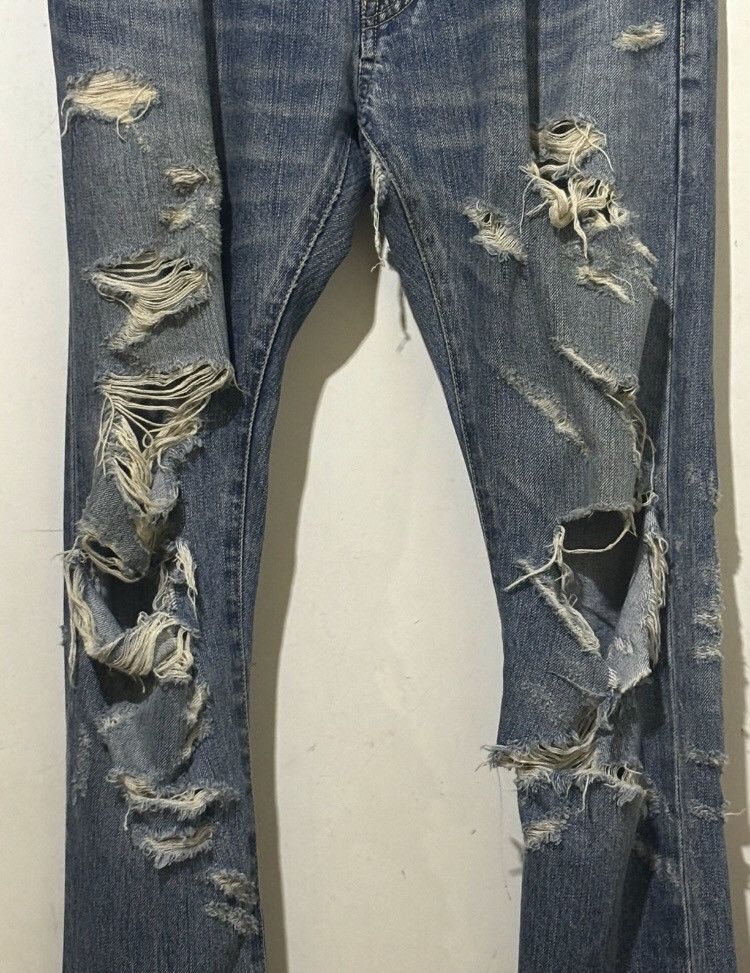Saint Laurent Paris × Yves Saint Laurent Saint Laurent slp13fwD02 Year Old Corroded and Damaged Jeans Size US 31 - 4 Thumbnail