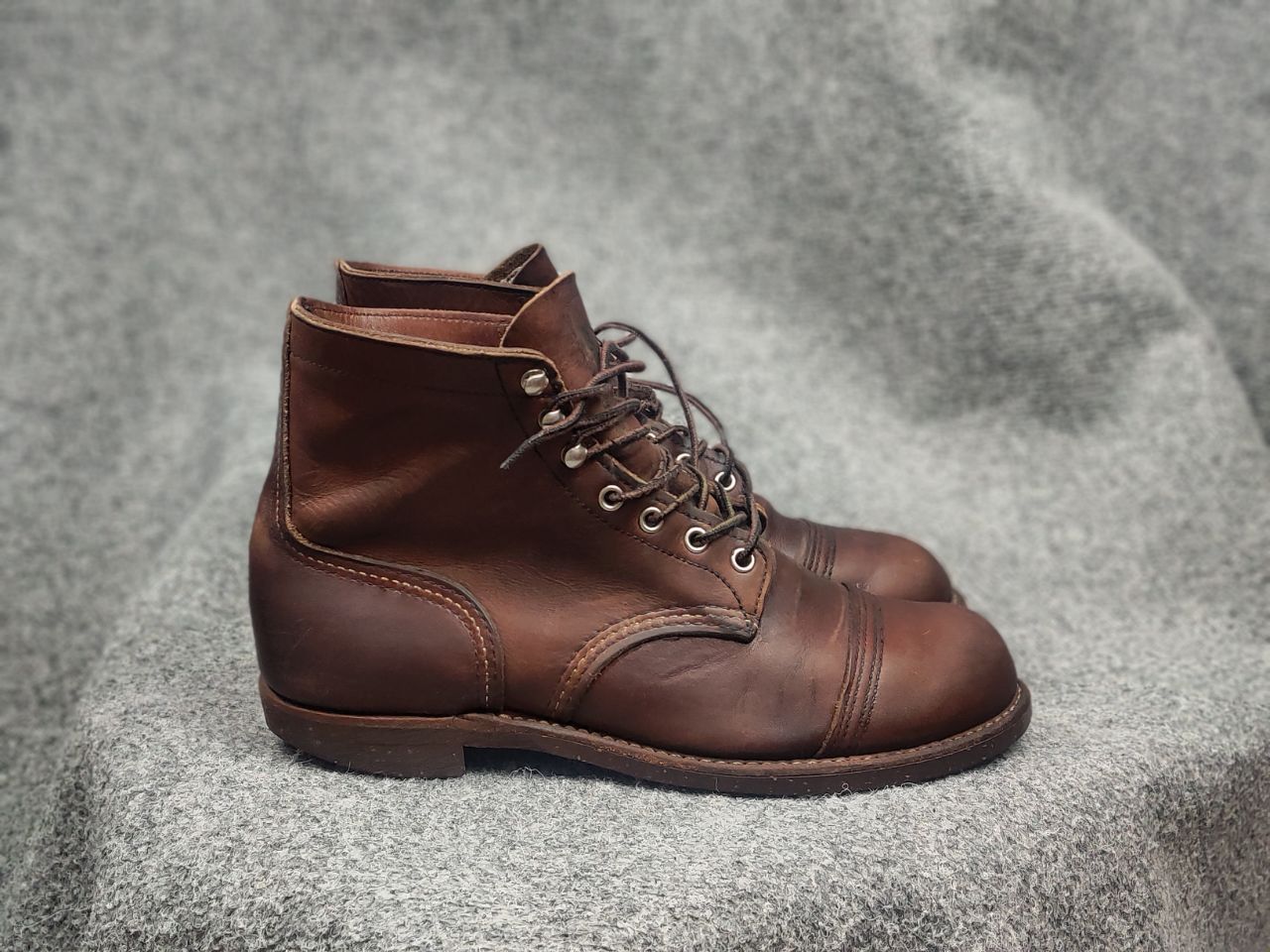 Red Wing Iron Ranger Boots 8111 Leather Worn Shoes Vintage in Brown, Men's (Size 9.5)