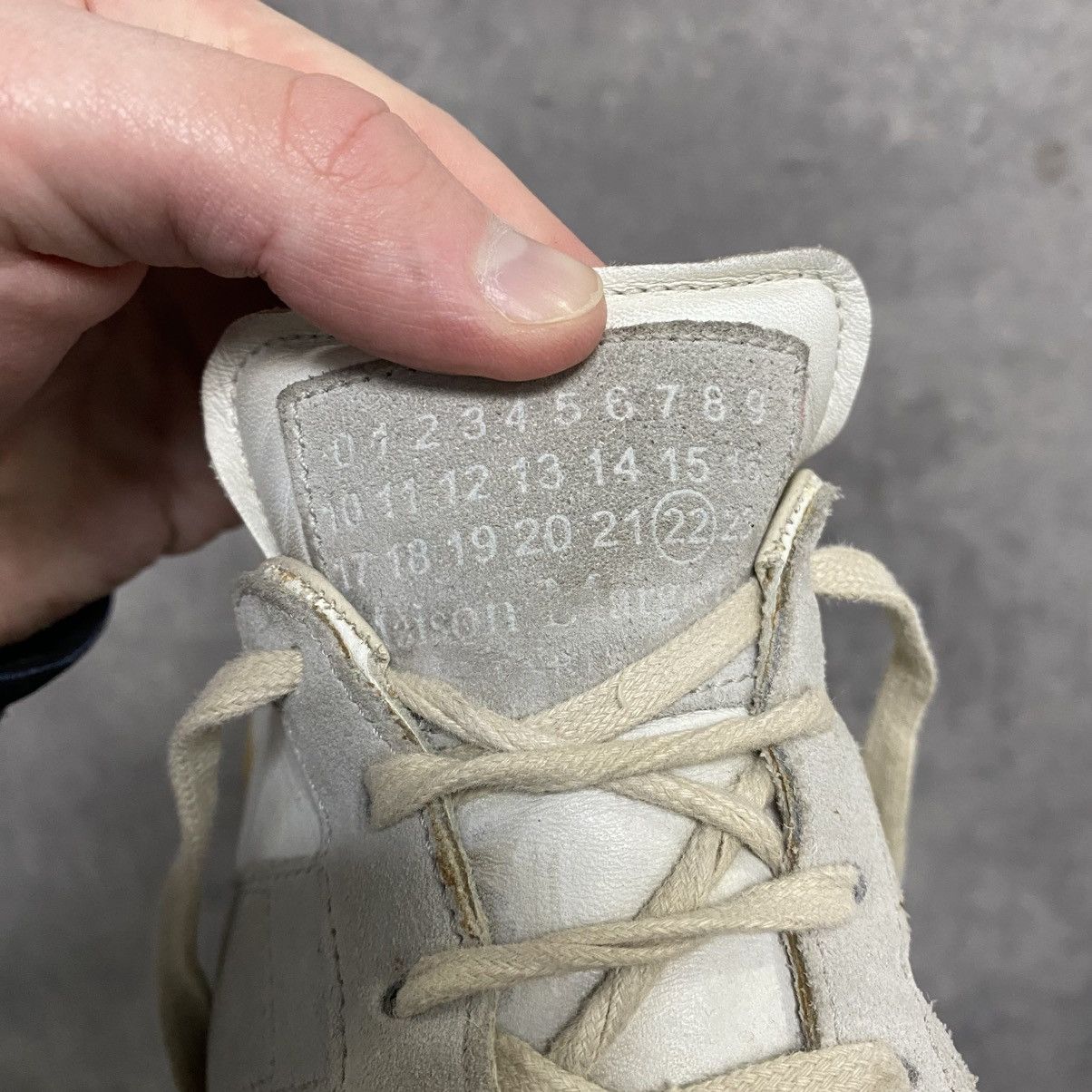 Maison Margiela Maison Margiela Replica GAT Sneakers Size US 5.5 / EU 38 - 13 Thumbnail