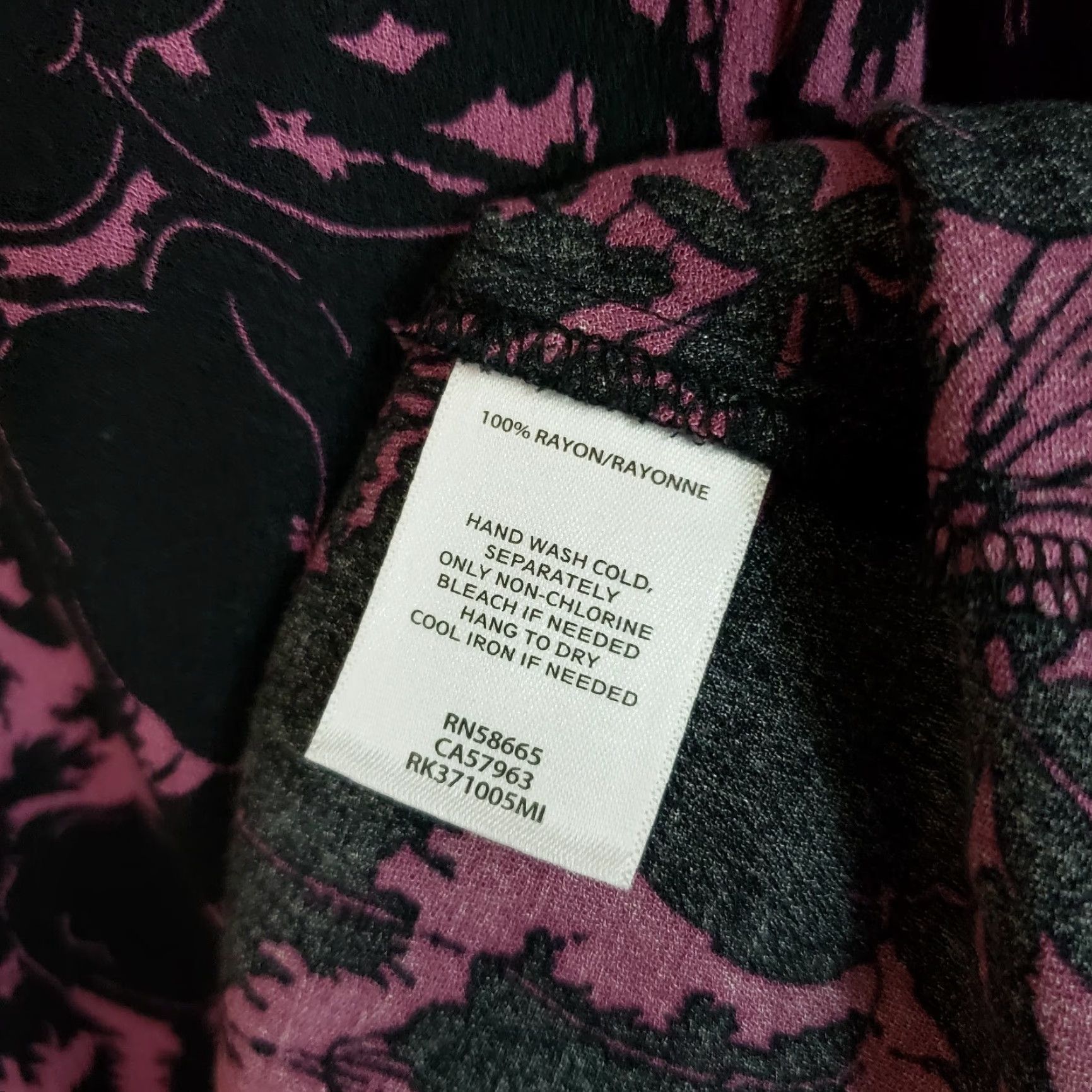 Vintage Abound Womens Blouse Shirt Long Sleeve Size M Purple Black Floral Keyhole Narrow Sleeve Vintage No Size M / US 6-8 / IT 42-44 - 5 Thumbnail