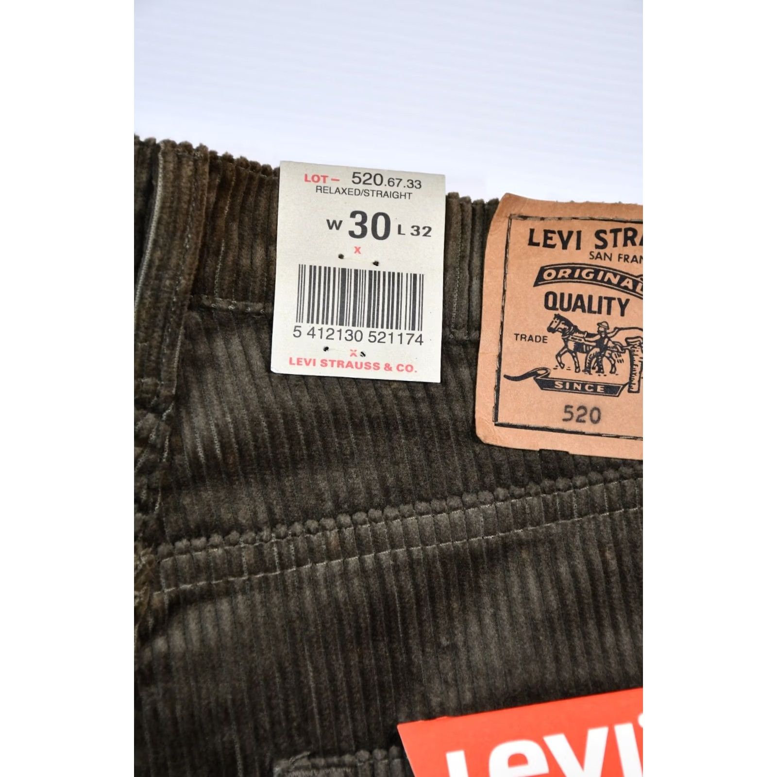 Levi's VINTAGE Levi's 520 Relaxed Straight Cord Dark Olive Green Men's Pants W30 L32 Size US 30 / EU 46 - 6 Thumbnail