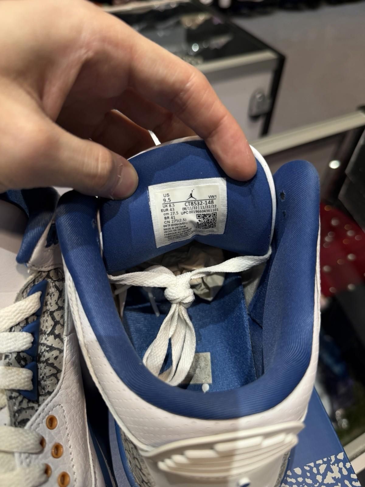 Jordan Brand Jordan 3 Retro Washington Wizards Size 9.5 Pre-Owned Blue Size US 9.5 / EU 42-43 - 7 Thumbnail