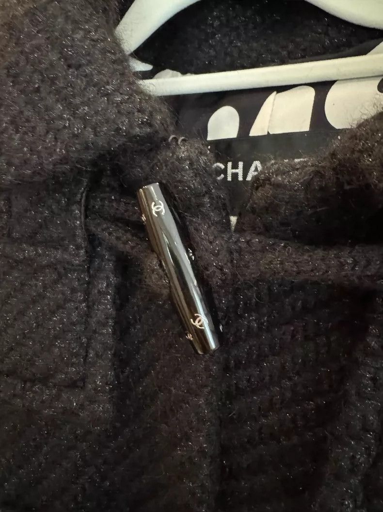 Chanel Chanel College style Full cashmere jacket 2505-Nextarrow Size S / US 4 / IT 40 - 2 Thumbnail
