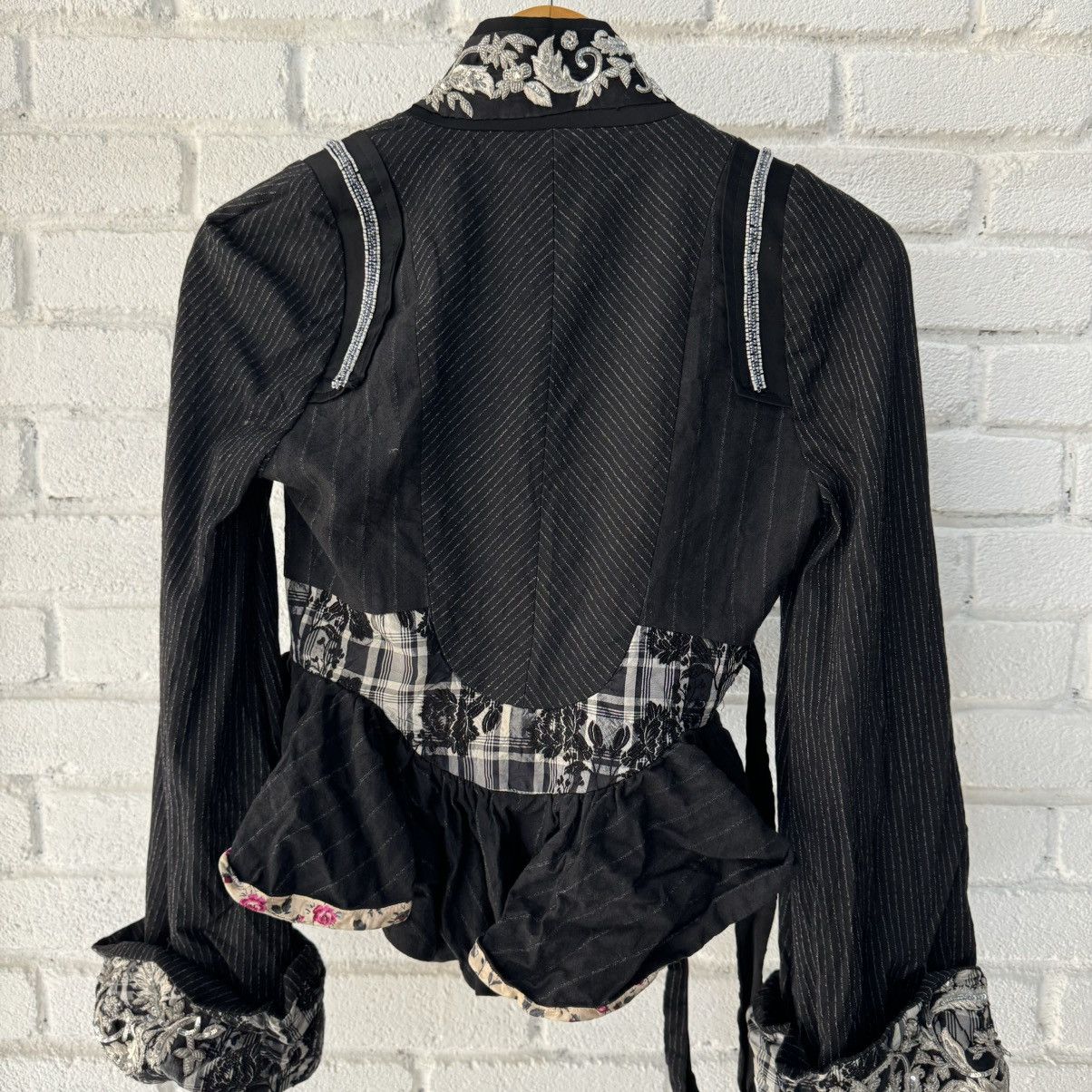Kenzo Kenzo Defile Embroidery Blazer Size S / US 4 / IT 40 - 2 Thumbnail