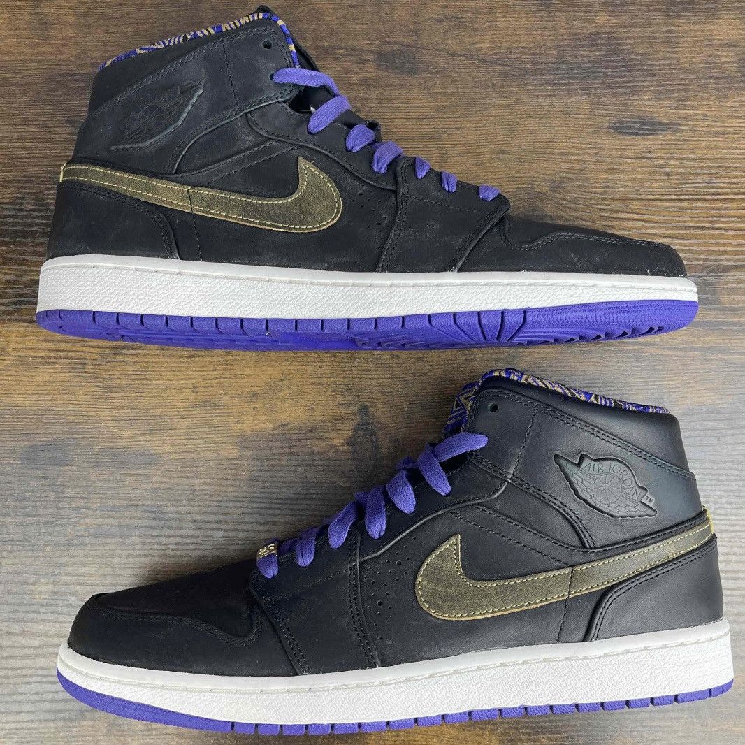Jordan Brand Air Jordan 1 Noveau Mid BHM 629151-009 Black Men’s Sneakers Size US 12.5 / EU 45-46 - 3 Thumbnail