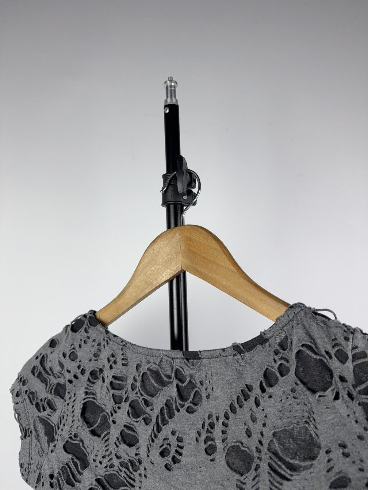 Japanese Brand Distressed Mesh Layered Crop Top Gray Grunge Avant Garde Size XS / US 0-2 / IT 36-38 - 8 Thumbnail