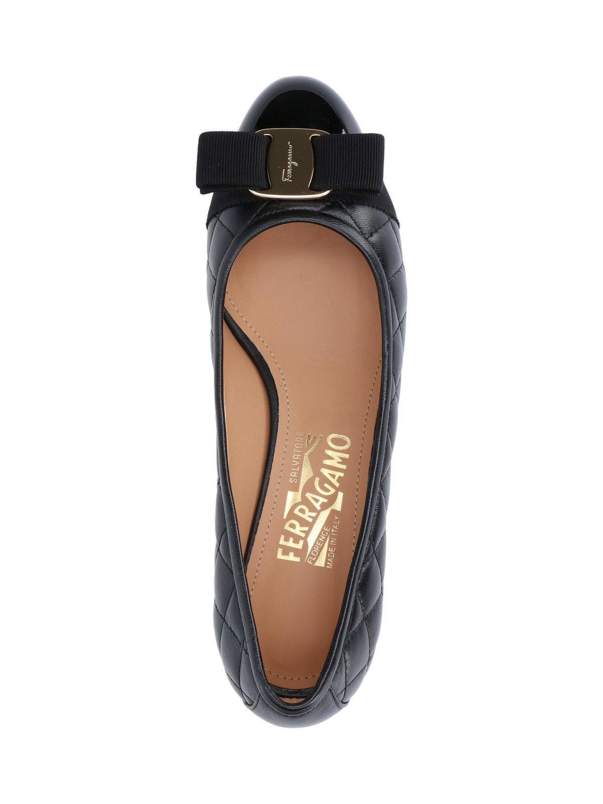 Salvatore Ferragamo Ferragamo Quilted Vara pump size 8 Size ONE SIZE - 3 Thumbnail
