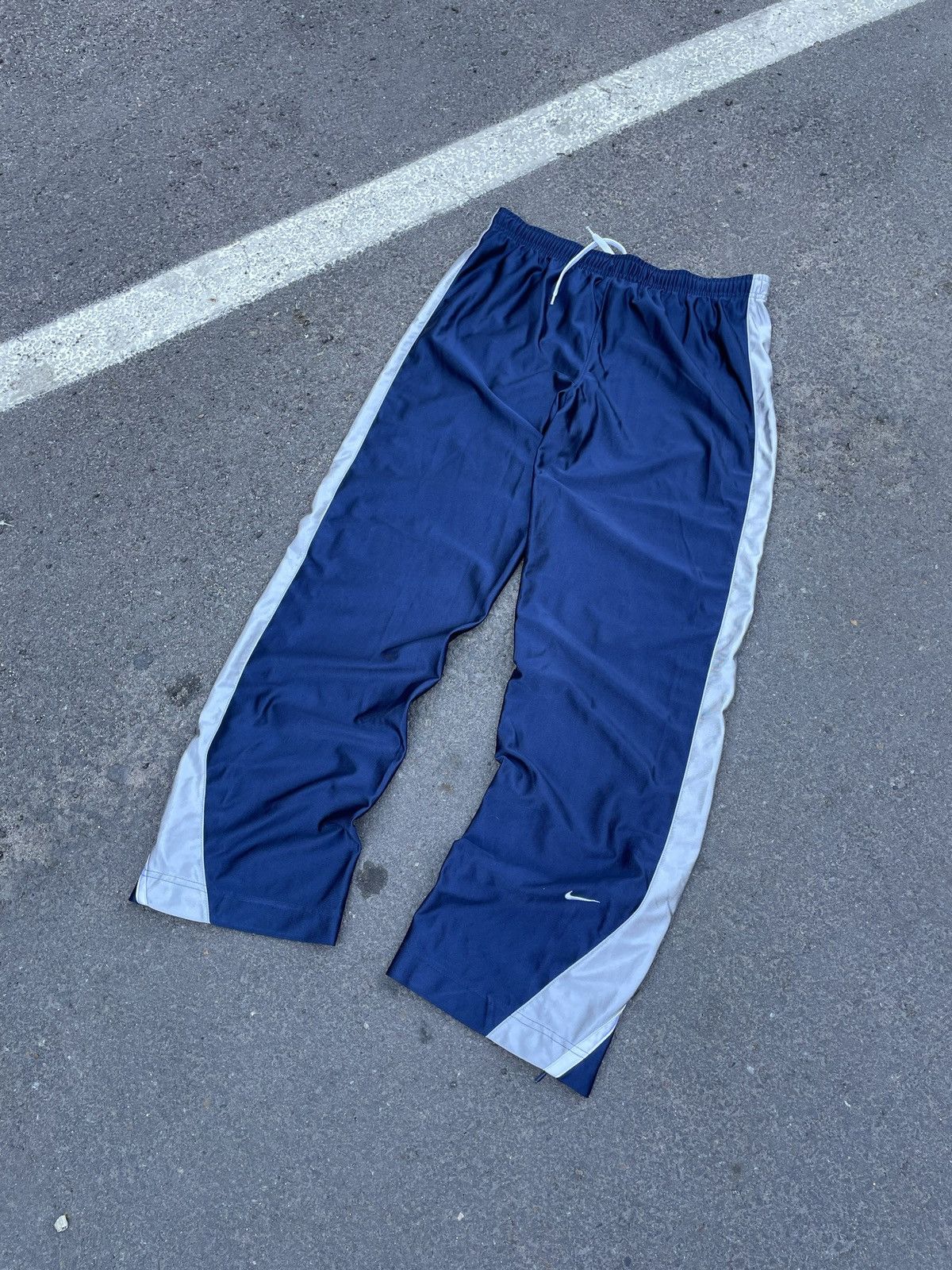Nike × Vintage Vintage Nike track pants blue Size US 33 - 1 Thumbnail
