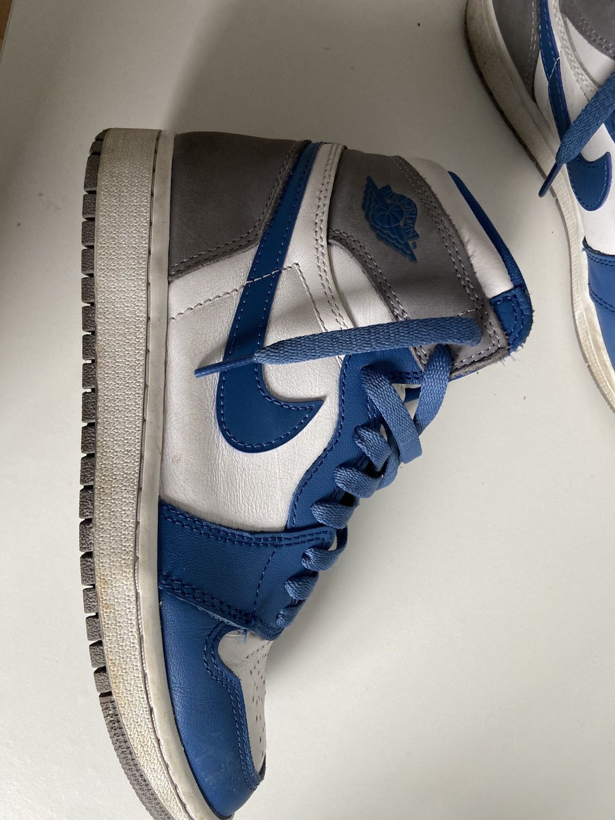 Nike Air Jordan 1 Retro High OG Size US 6.5 / EU 39-40 - 8 Thumbnail