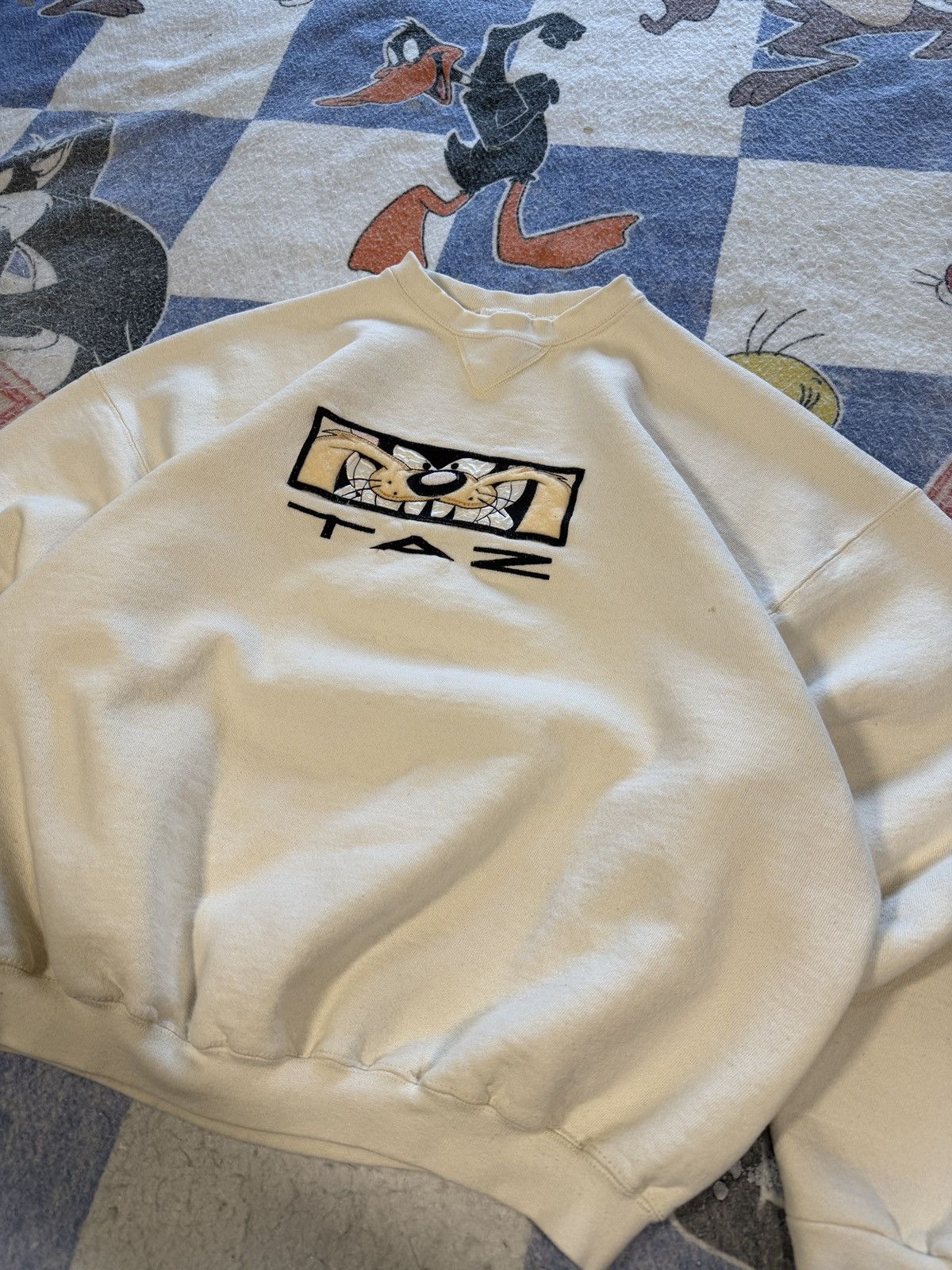 Vintage Vintage Taz looney tunes crewneck sweatshirt Size US XL / EU 56 / 4 - 2 Thumbnail